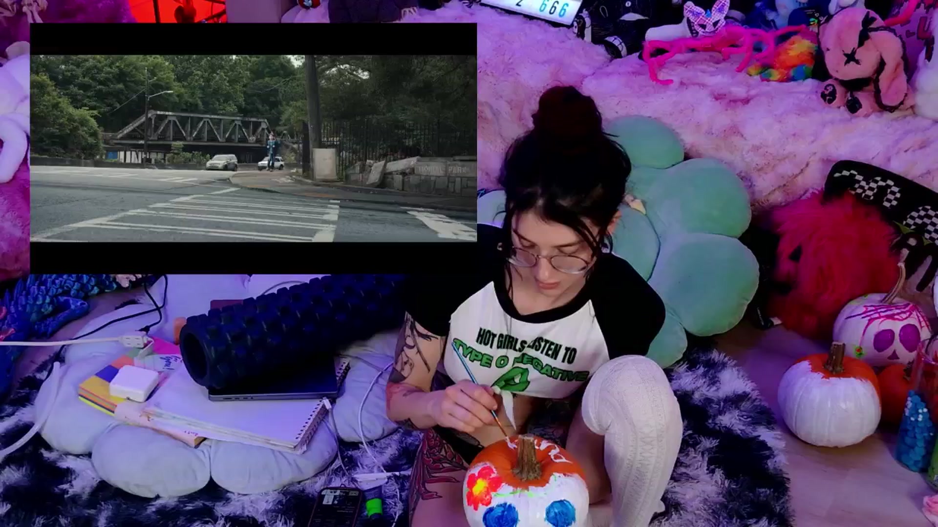Gallery image thumbnail from KasaraWood's myfreecams stream on, 10/27/2025, 03:14 image 9 of 20
