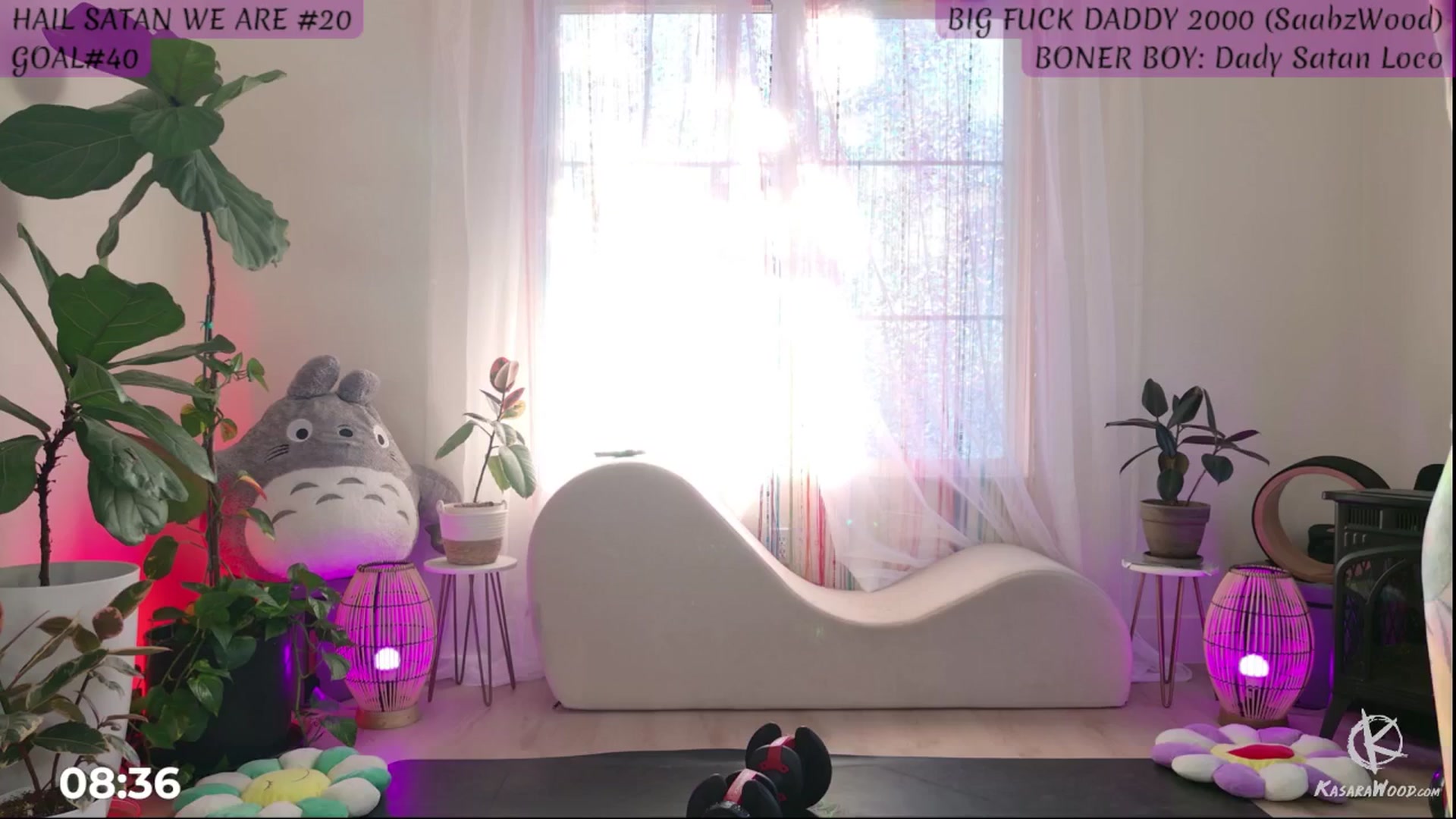 Gallery image thumbnail from KasaraWood's myfreecams stream on, 12/03/2025, 23:44 image 9 of 20
