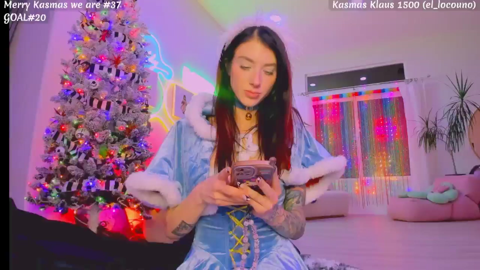 Gallery image thumbnail from KasaraWood's myfreecams stream on, 12/13/2025, 04:49 image 12 of 20