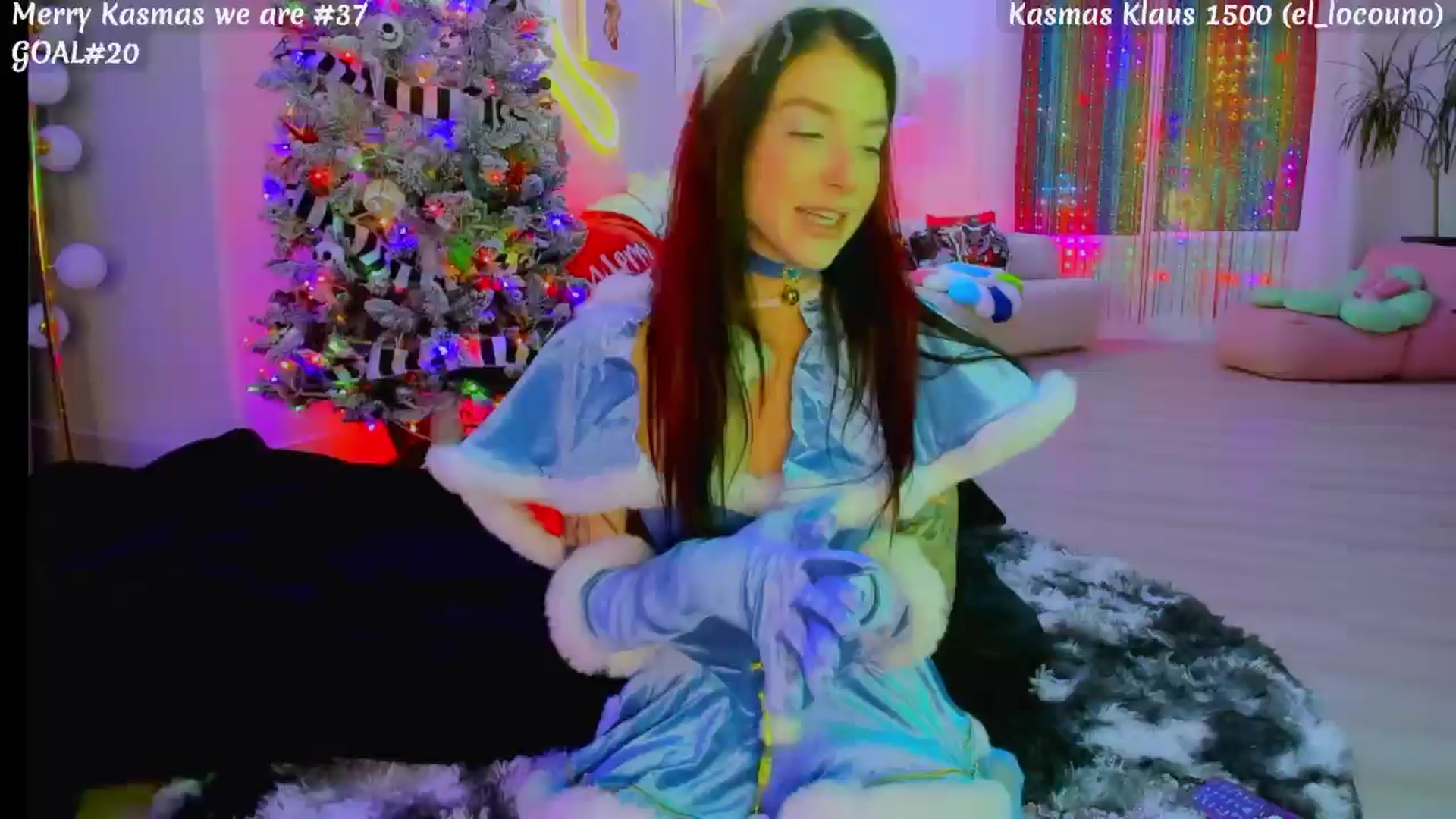 Gallery image thumbnail from KasaraWood's myfreecams stream on, 12/13/2025, 04:49 image 3 of 20