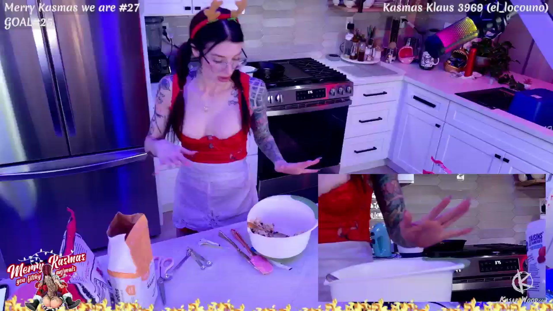 Gallery image thumbnail from KasaraWood's myfreecams stream on, 12/15/2025, 08:09 image 6 of 20