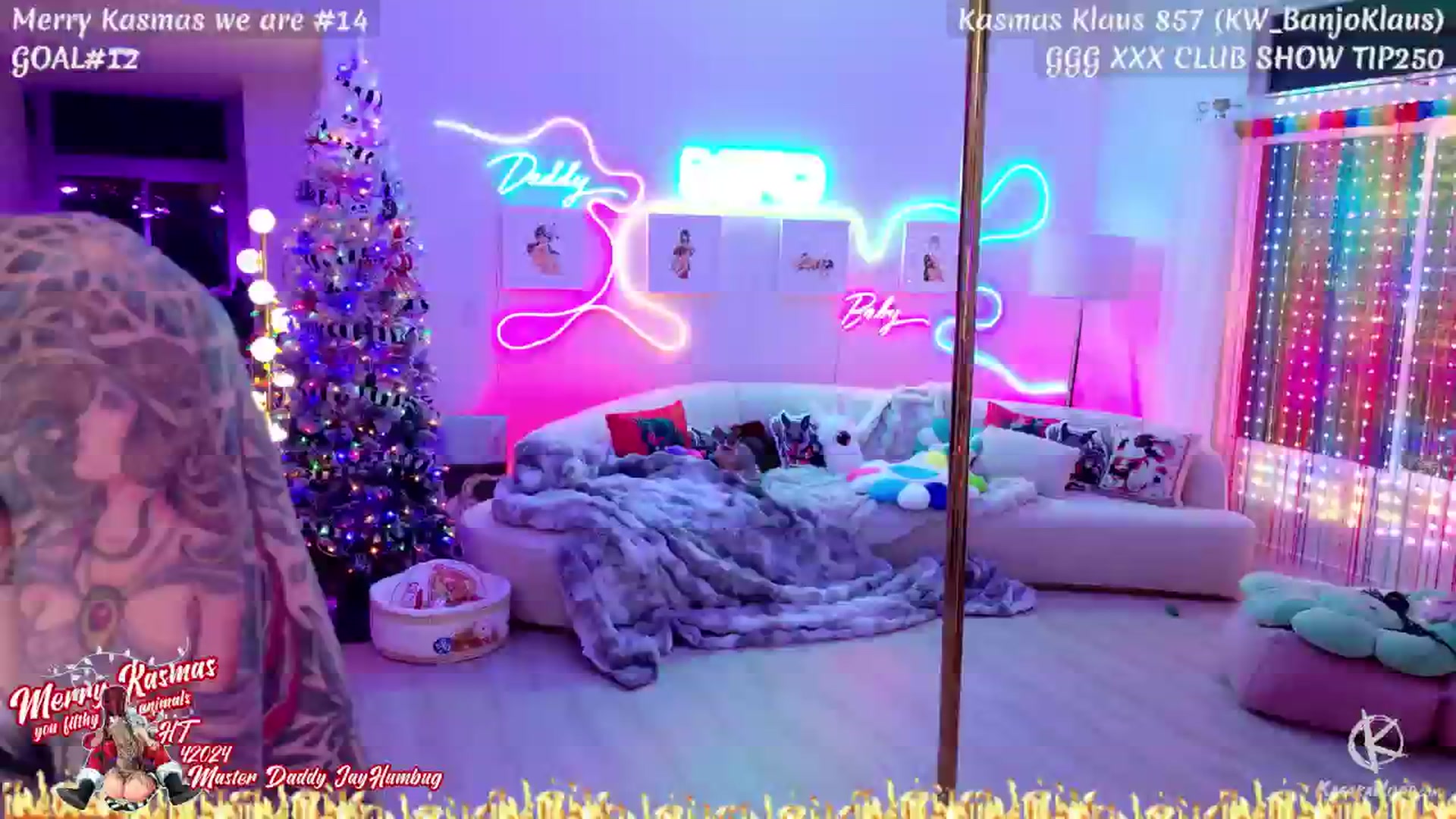Gallery image thumbnail from KasaraWood's myfreecams stream on, 12/26/2025, 08:12 image 6 of 20