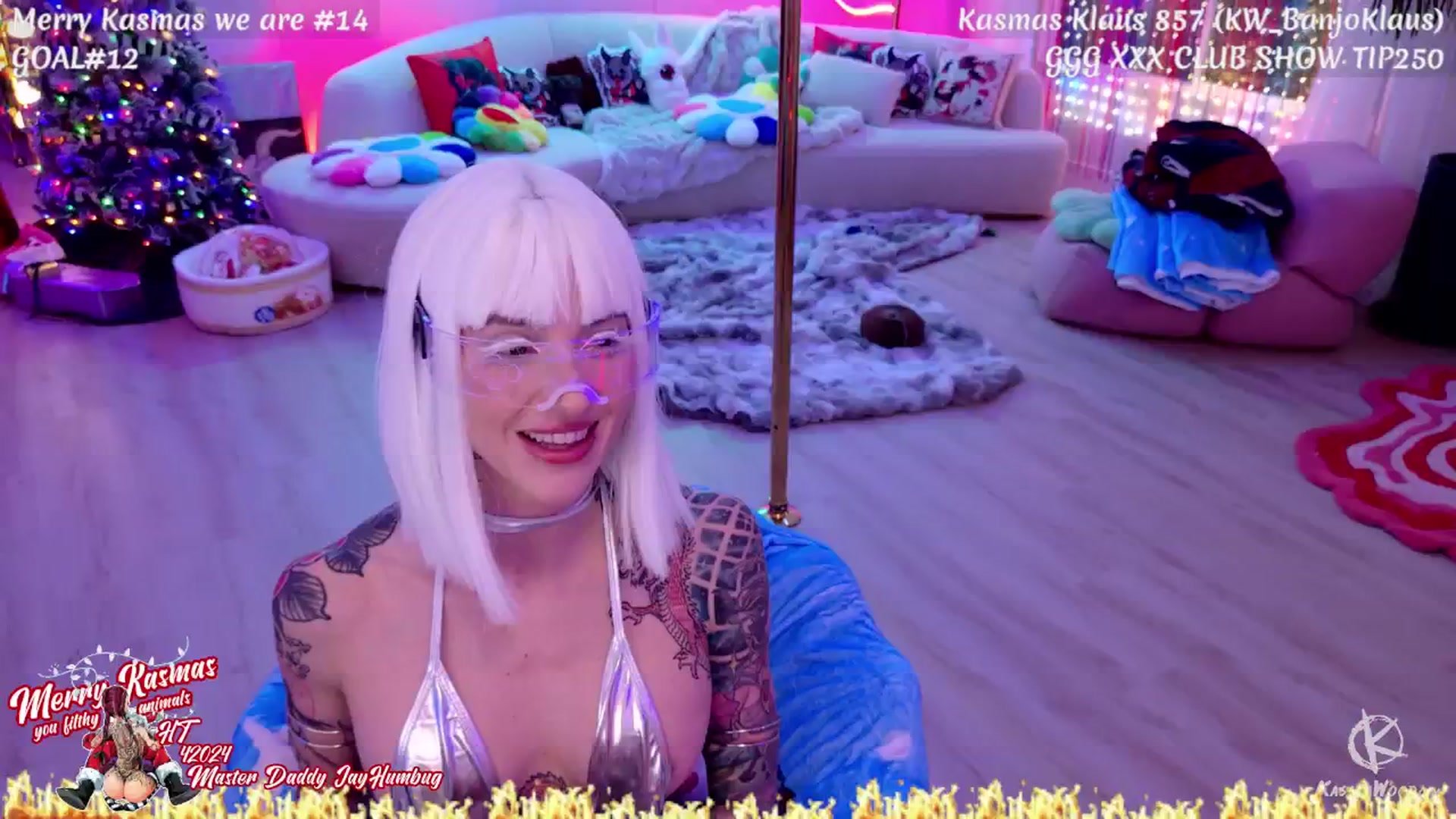 Gallery image thumbnail from KasaraWood's myfreecams stream on, 12/26/2025, 08:12 image 5 of 20