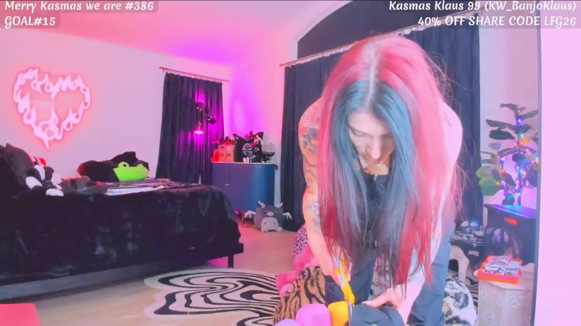 Gallery image thumbnail from KasaraWood's myfreecams stream on, 01/03/2026, 03:49 image 5 of 20