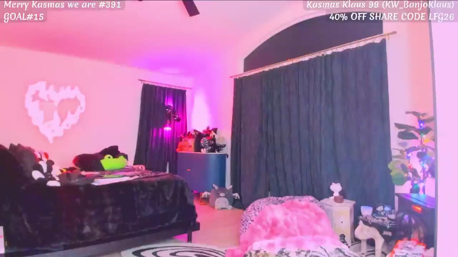 Gallery image thumbnail from KasaraWood's myfreecams stream on, 01/03/2026, 03:49 image 20 of 20