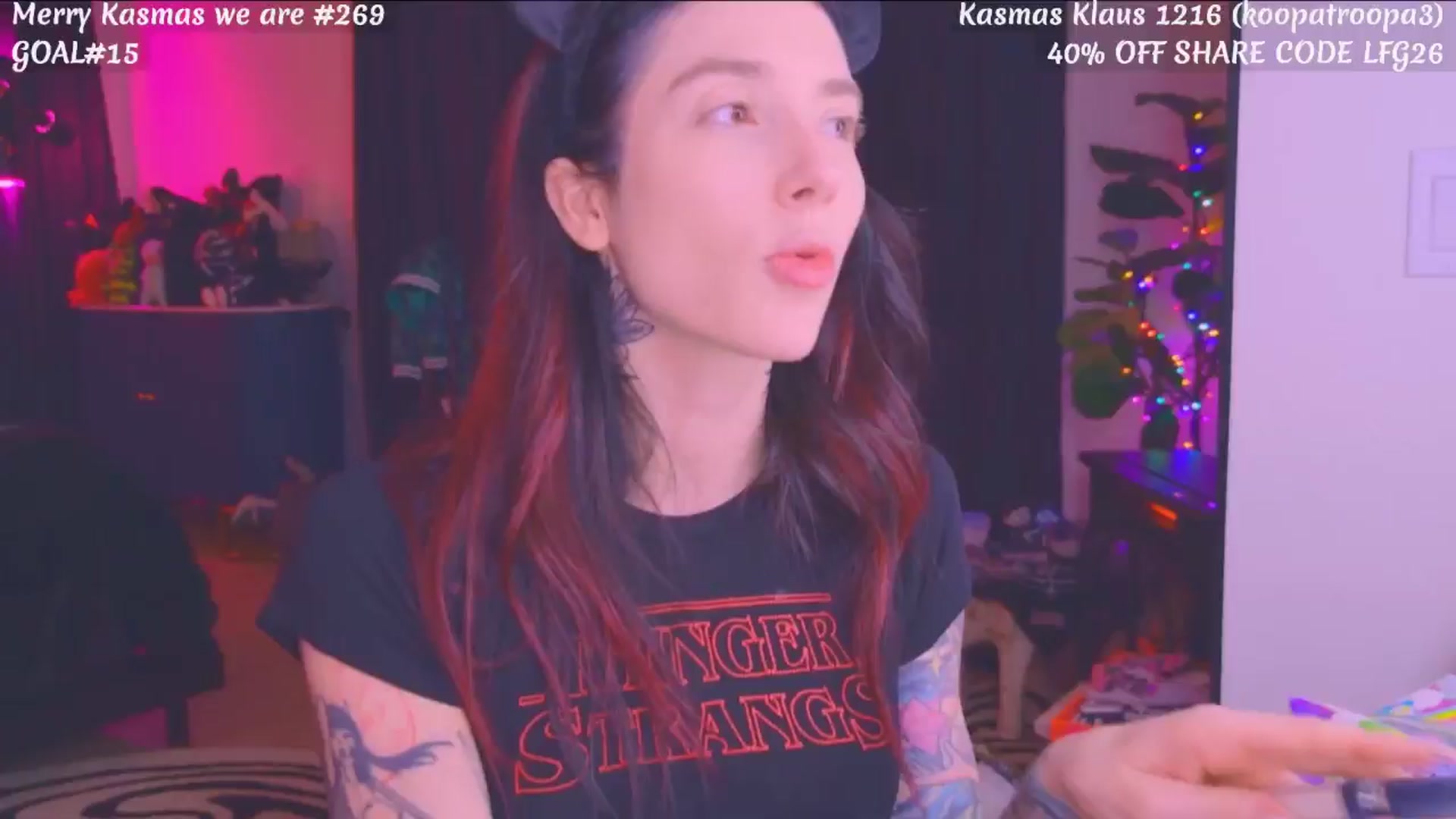 Gallery image thumbnail from KasaraWood's myfreecams stream on, 01/08/2026, 05:46 image 6 of 20