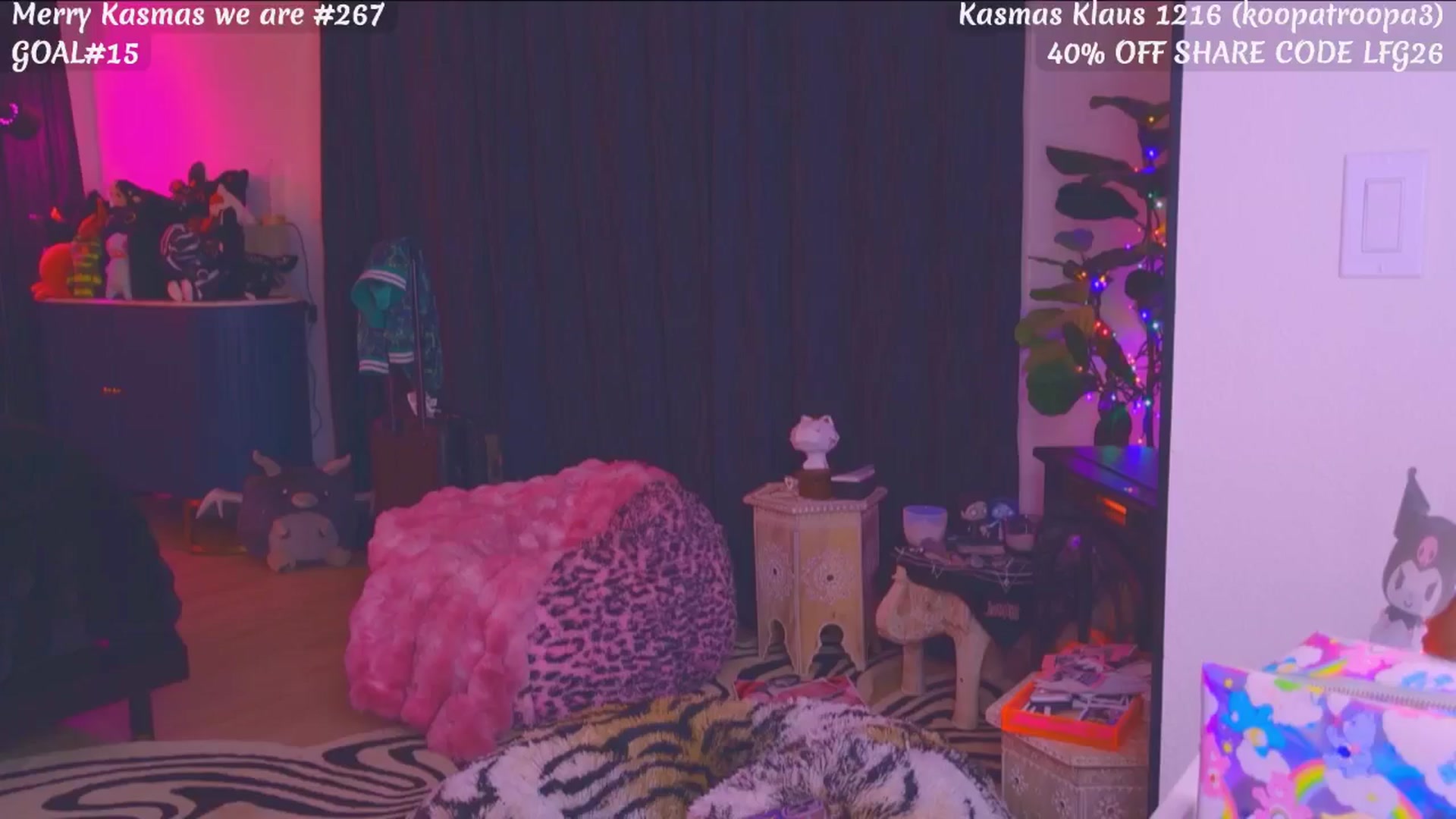 Gallery image thumbnail from KasaraWood's myfreecams stream on, 01/08/2026, 05:46 image 12 of 20