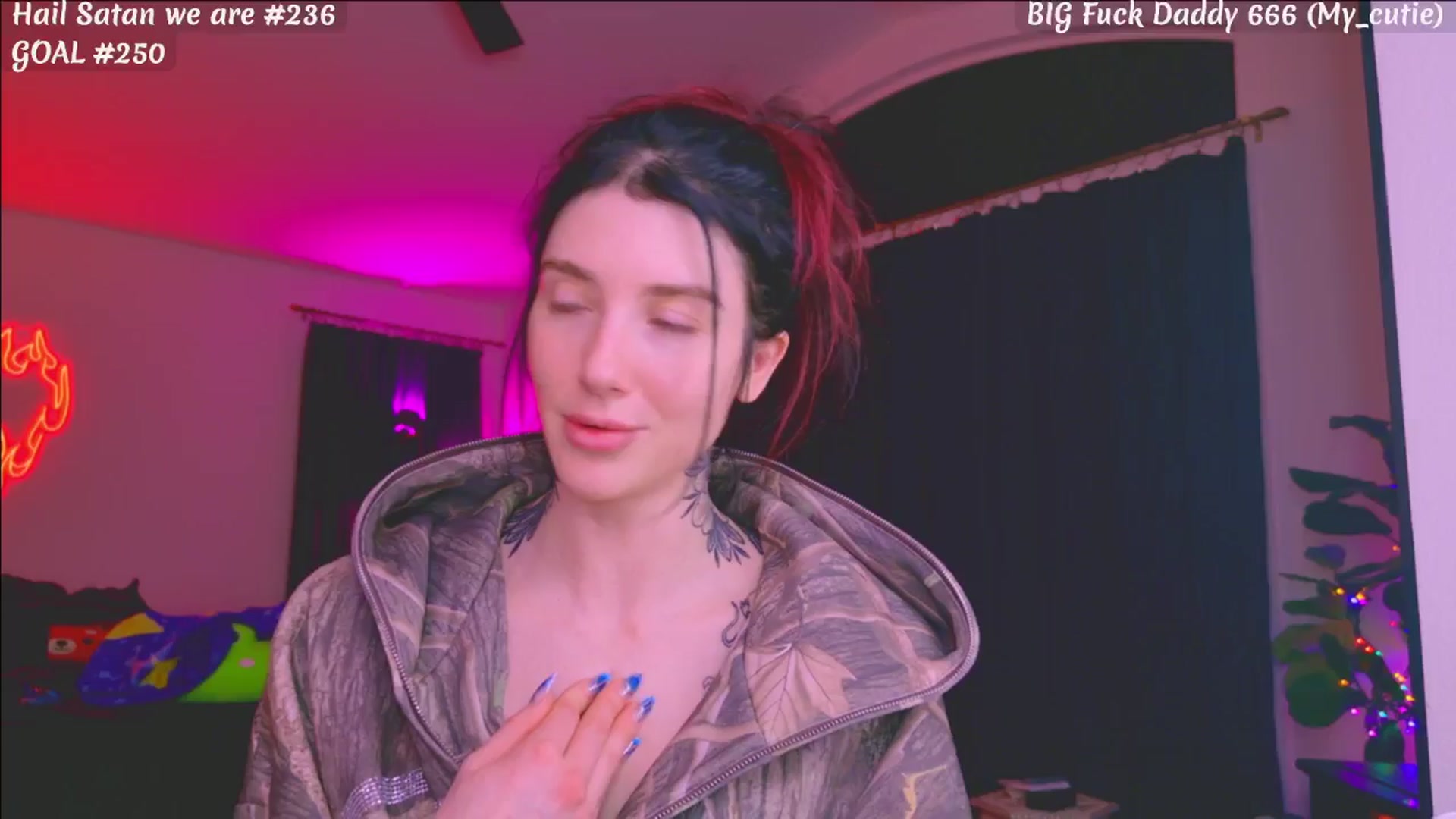 Gallery image thumbnail from KasaraWood's myfreecams stream on, 01/28/2026, 05:48 image 16 of 20