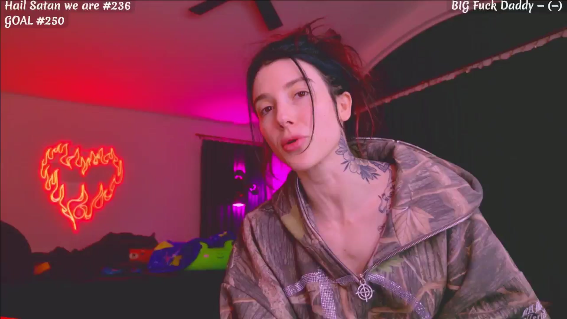 Gallery image thumbnail from KasaraWood's myfreecams stream on, 01/28/2026, 05:48 image 1 of 20