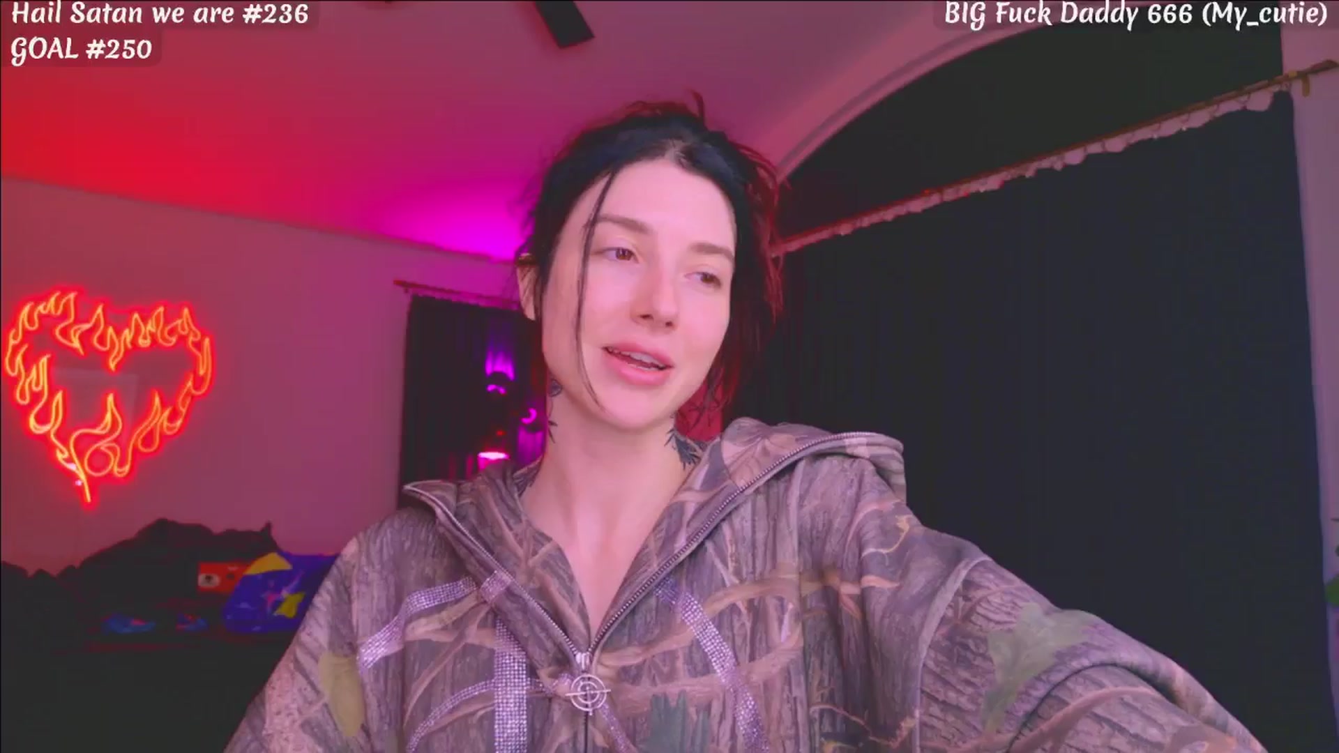 Gallery image thumbnail from KasaraWood's myfreecams stream on, 01/28/2026, 05:48 image 10 of 20