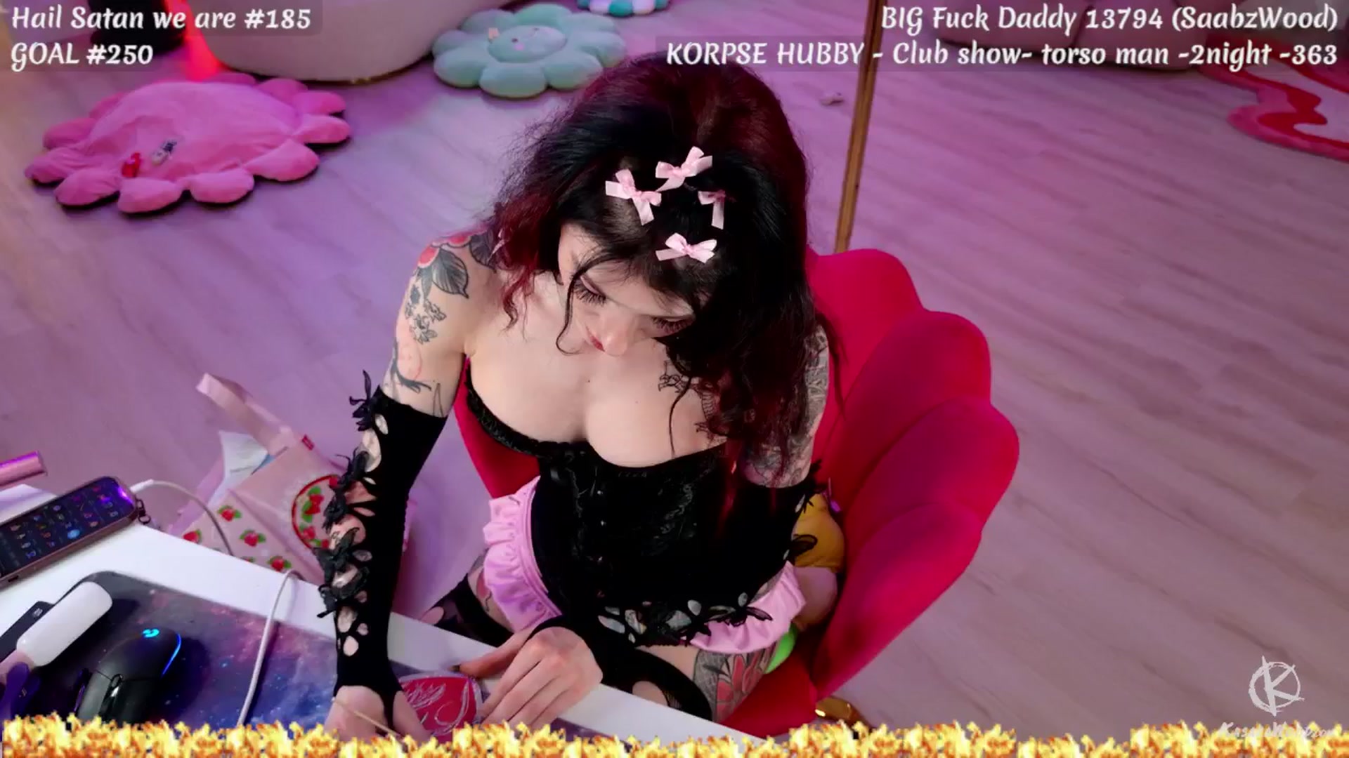 Gallery image thumbnail from KasaraWood's myfreecams stream on, 02/08/2026, 02:15 image 14 of 20
