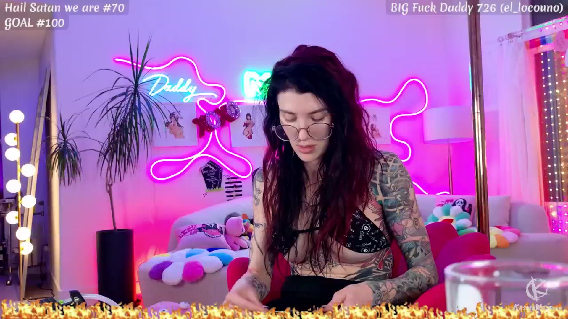 Gallery image thumbnail from KasaraWood's myfreecams stream on, 02/12/2026, 06:25 image 6 of 20