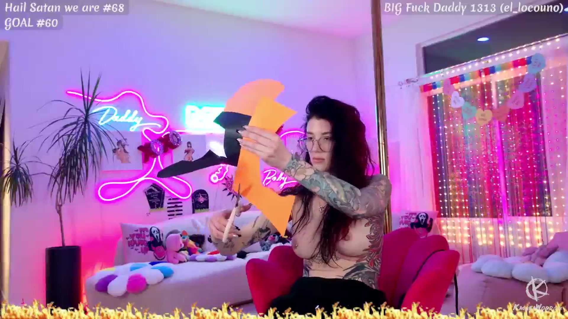 Gallery image thumbnail from KasaraWood's myfreecams stream on, 02/12/2026, 06:25 image 16 of 20