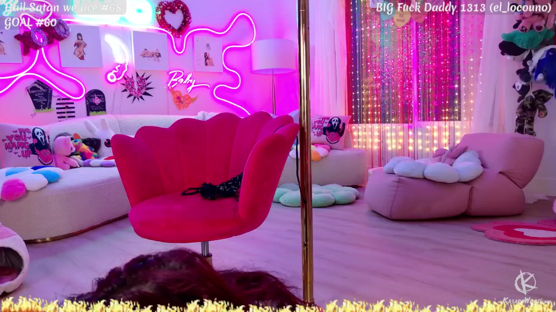 Gallery image thumbnail from KasaraWood's myfreecams stream on, 02/12/2026, 06:25 image 18 of 20