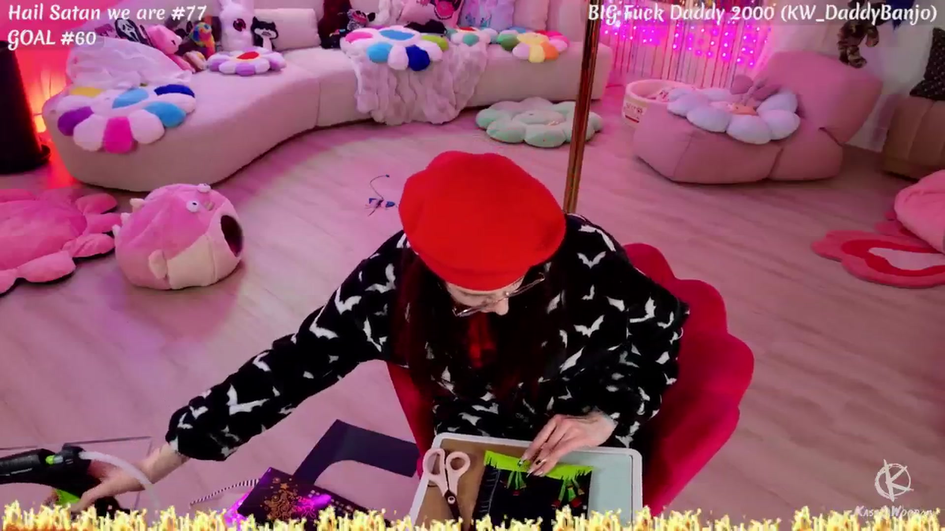 Gallery image thumbnail from KasaraWood's myfreecams stream on, 02/18/2026, 07:12 image 19 of 20