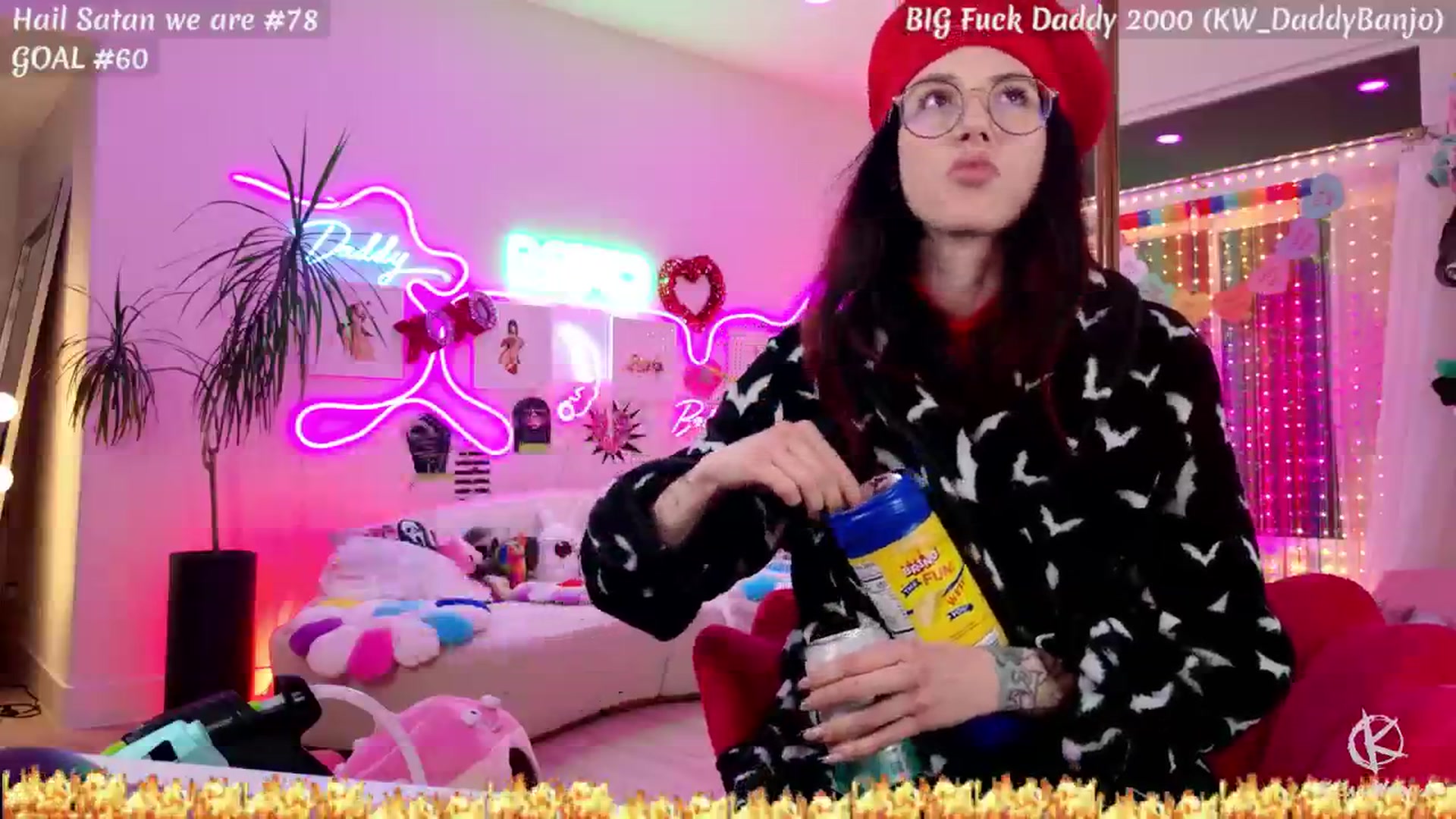 Gallery image thumbnail from KasaraWood's myfreecams stream on, 02/18/2026, 07:12 image 11 of 20