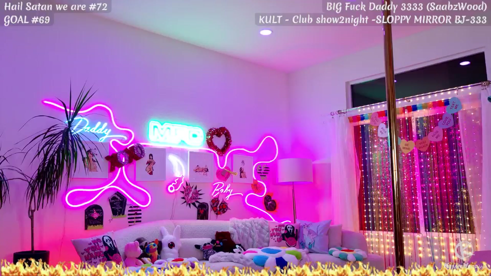 Gallery image thumbnail from KasaraWood's myfreecams stream on, 02/22/2026, 04:08 image 14 of 20