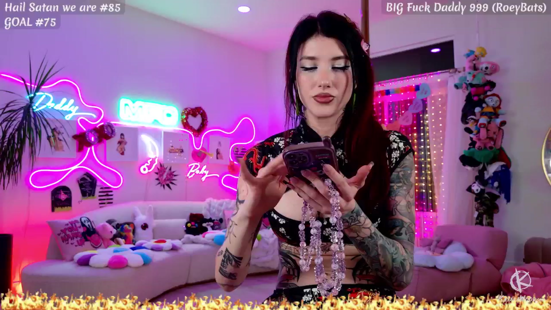 Gallery image thumbnail from KasaraWood's myfreecams stream on, 02/25/2026, 06:51 image 6 of 20