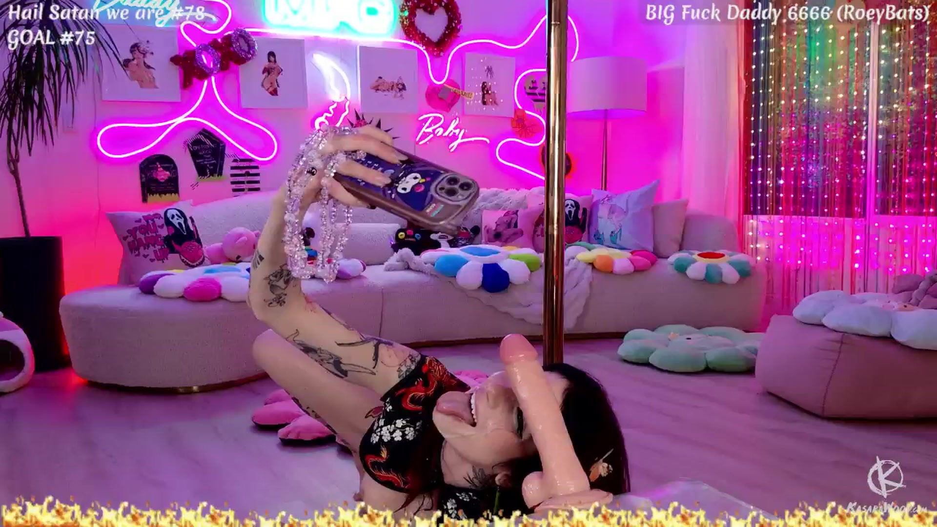 Gallery image thumbnail from KasaraWood's myfreecams stream on, 02/25/2026, 06:51 image 19 of 20