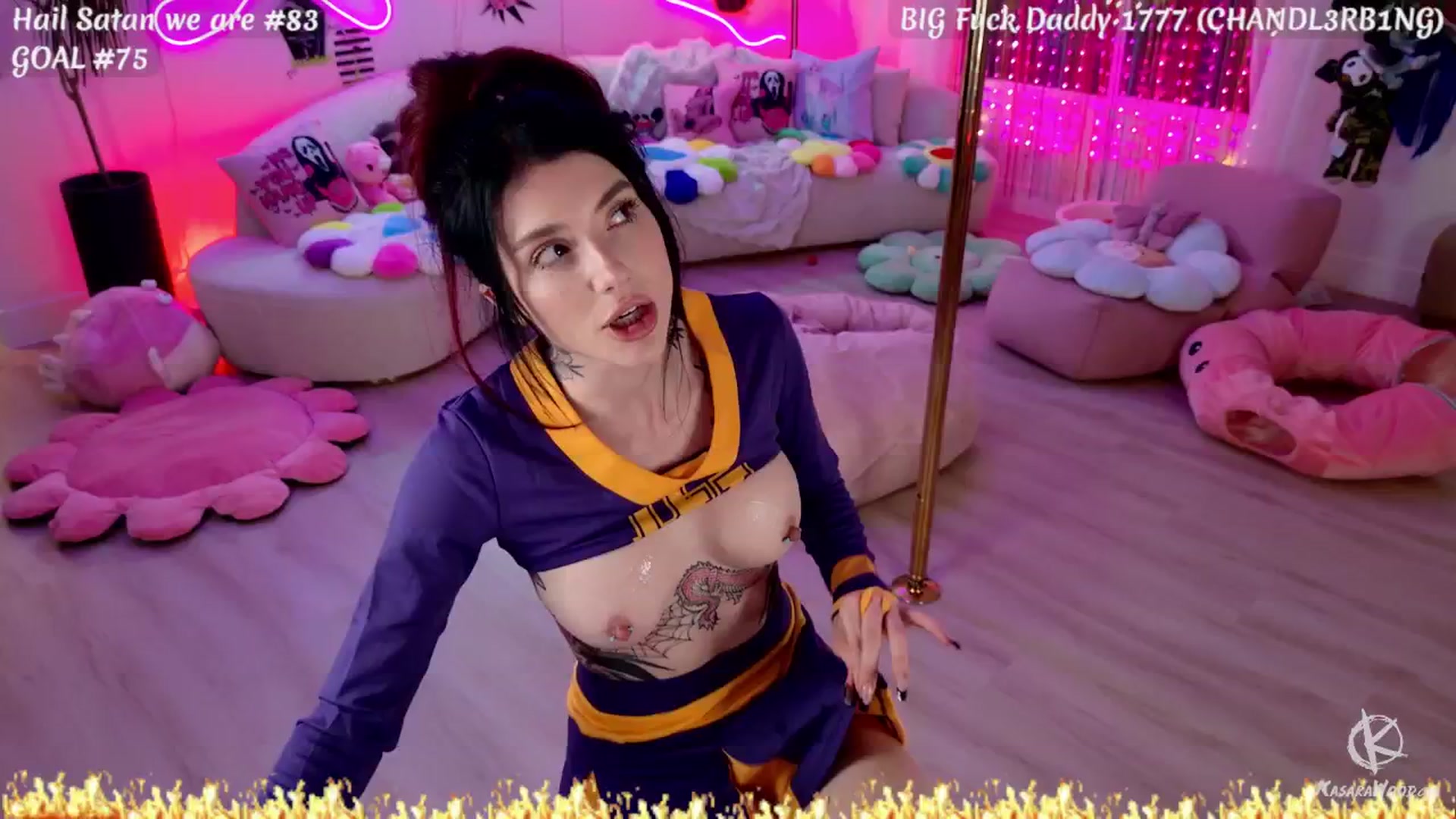 Gallery image thumbnail from KasaraWood's myfreecams stream on, 02/27/2026, 05:50 image 11 of 20