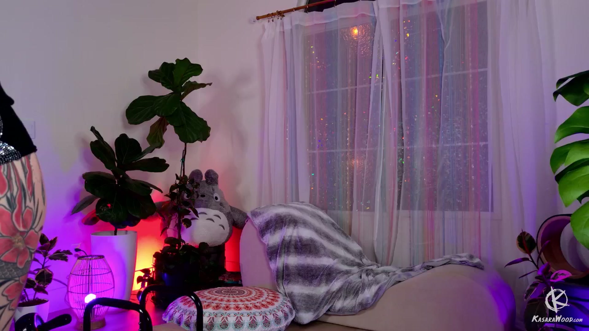 Gallery image thumbnail from KasaraWood's myfreecams stream on, 03/24/2026, 04:56 image 1 of 20