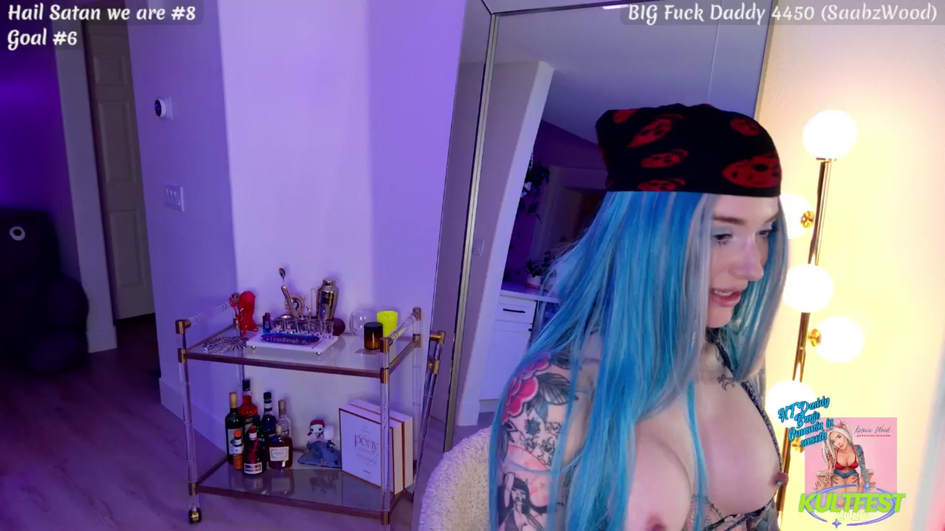 Gallery image thumbnail from KasaraWood's myfreecams stream on, 04/12/2026, 04:28 image 15 of 20