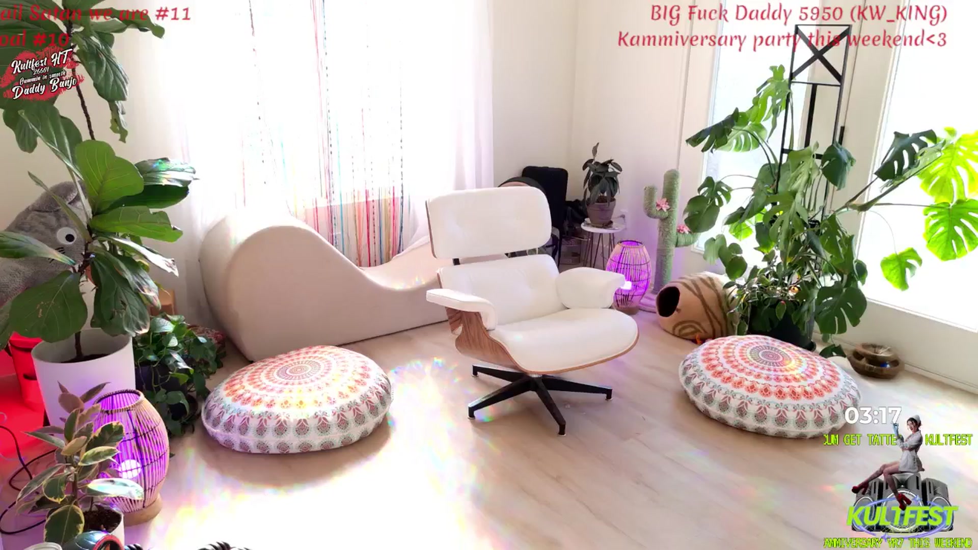 Gallery image thumbnail from KasaraWood's myfreecams stream on, 04/16/2026, 24:40 image 18 of 20