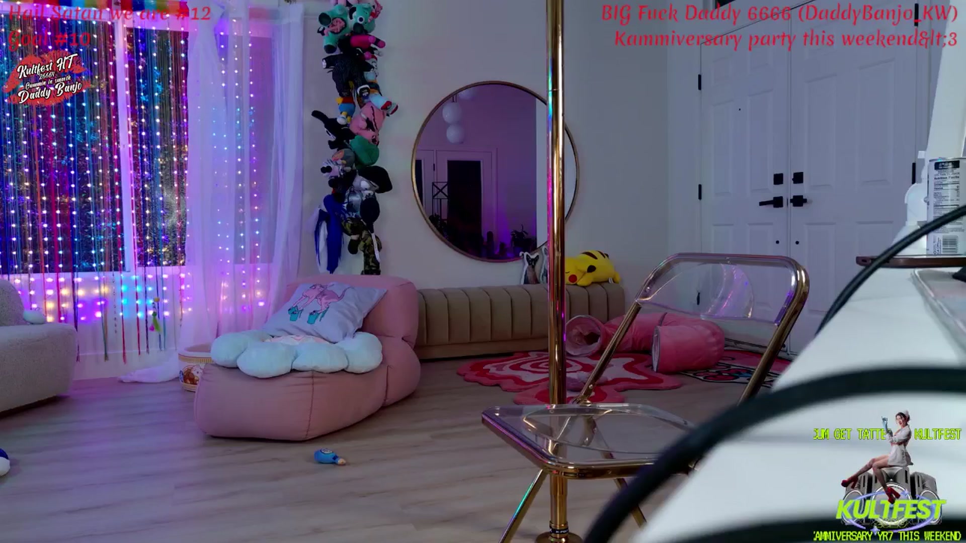 Gallery image thumbnail from KasaraWood's myfreecams stream on, 04/18/2026, 06:14 image 10 of 20