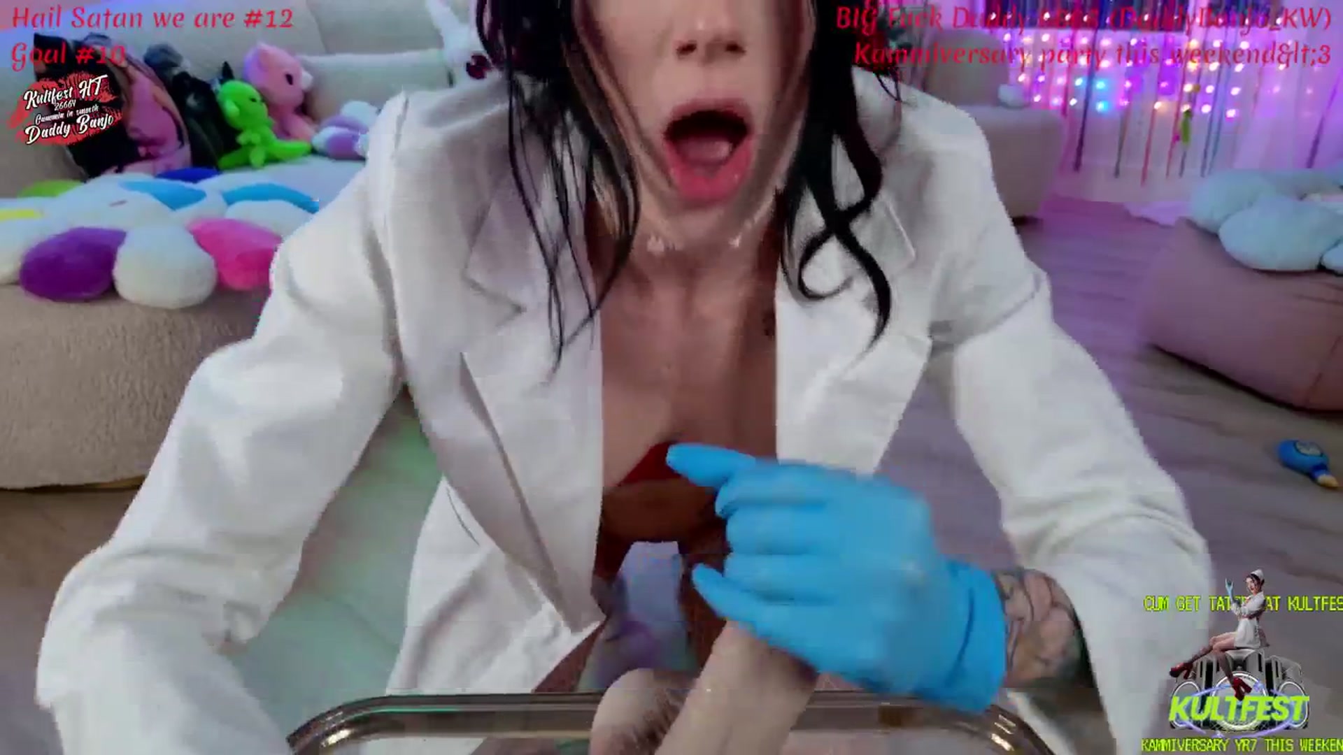 Gallery image thumbnail from KasaraWood's myfreecams stream on, 04/18/2026, 06:14 image 9 of 20