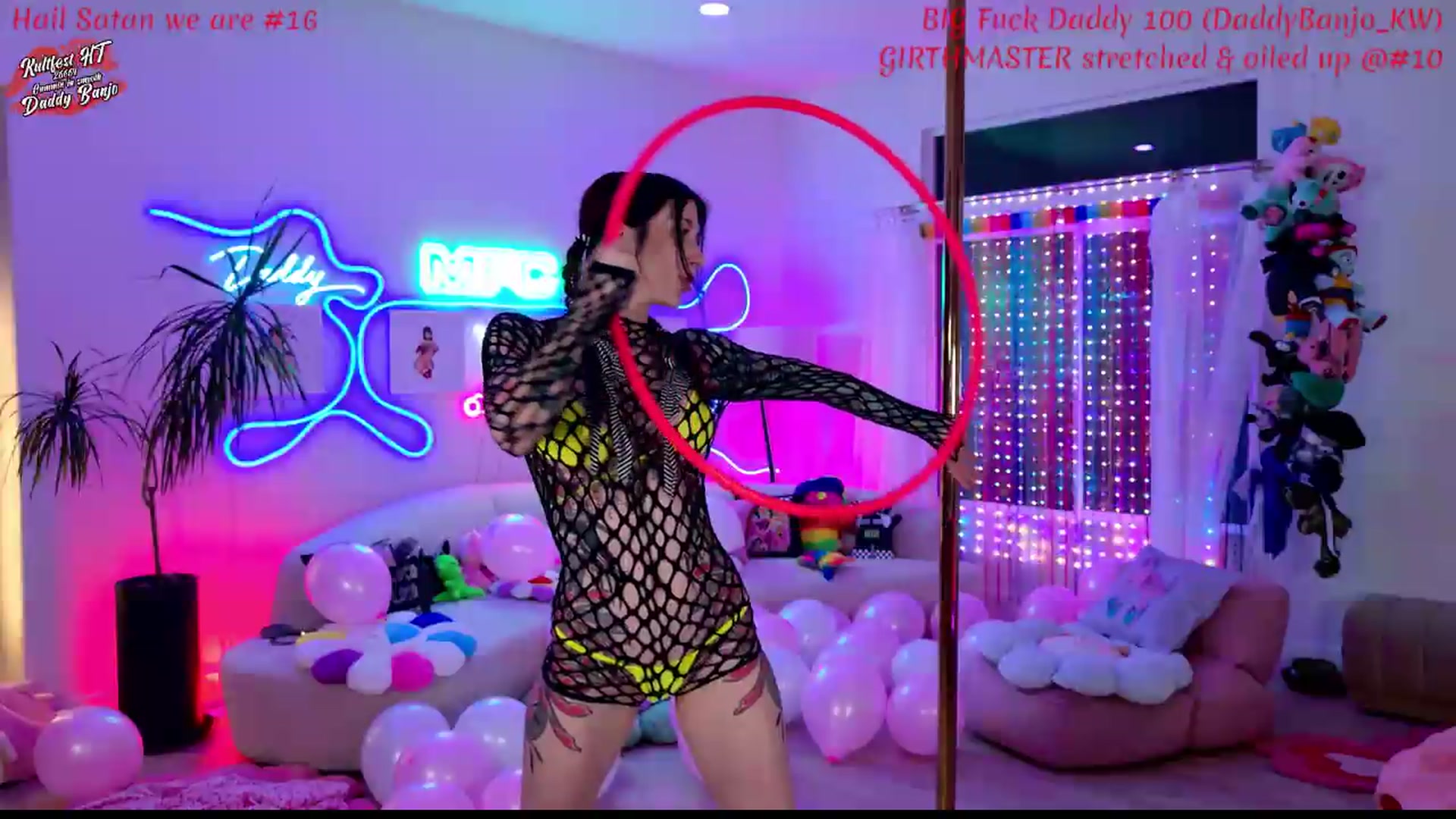 Gallery image thumbnail from KasaraWood's myfreecams stream on, 04/25/2026, 03:50 image 10 of 20