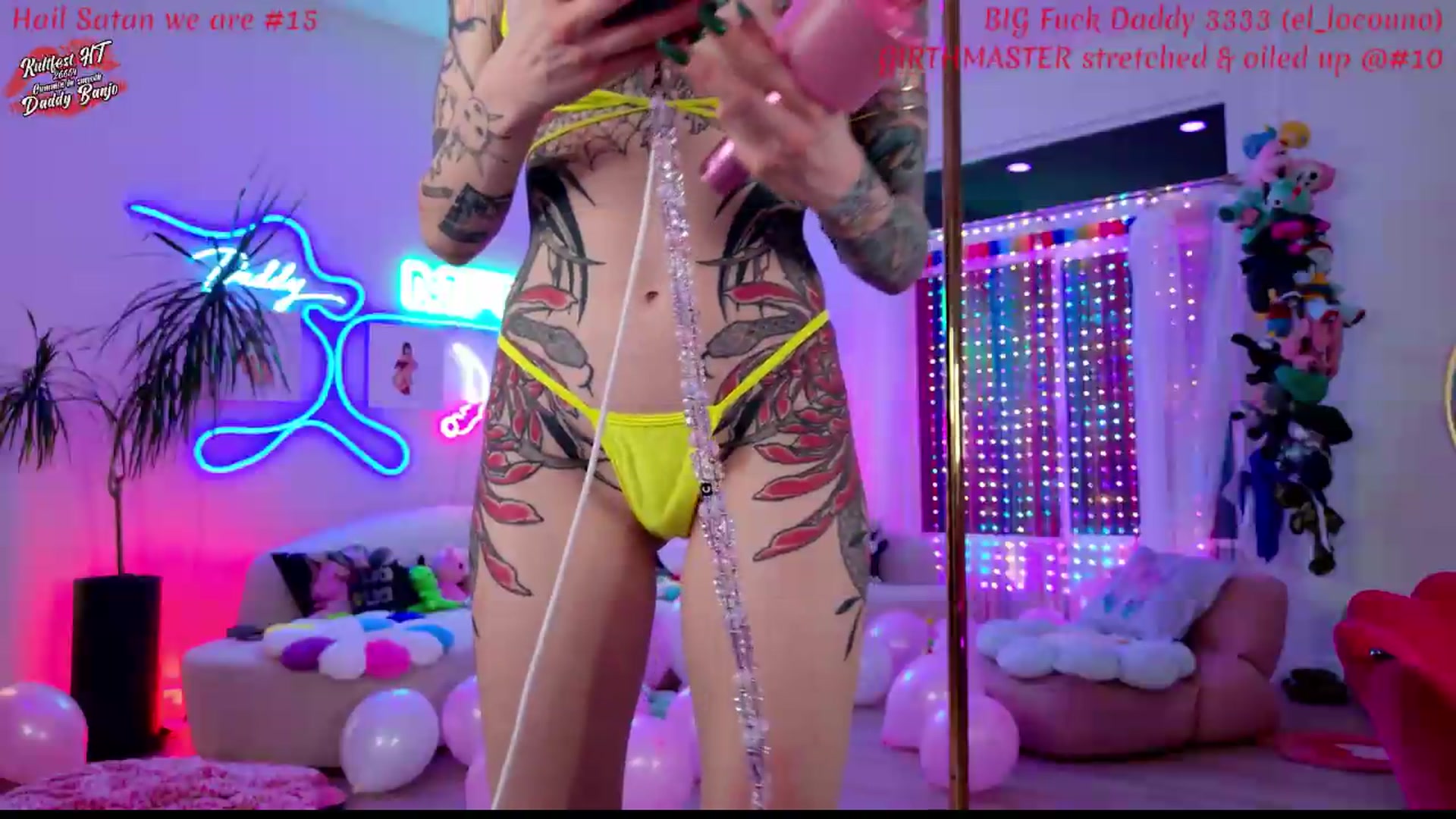 Gallery image thumbnail from KasaraWood's myfreecams stream on, 04/25/2026, 06:33 image 17 of 20