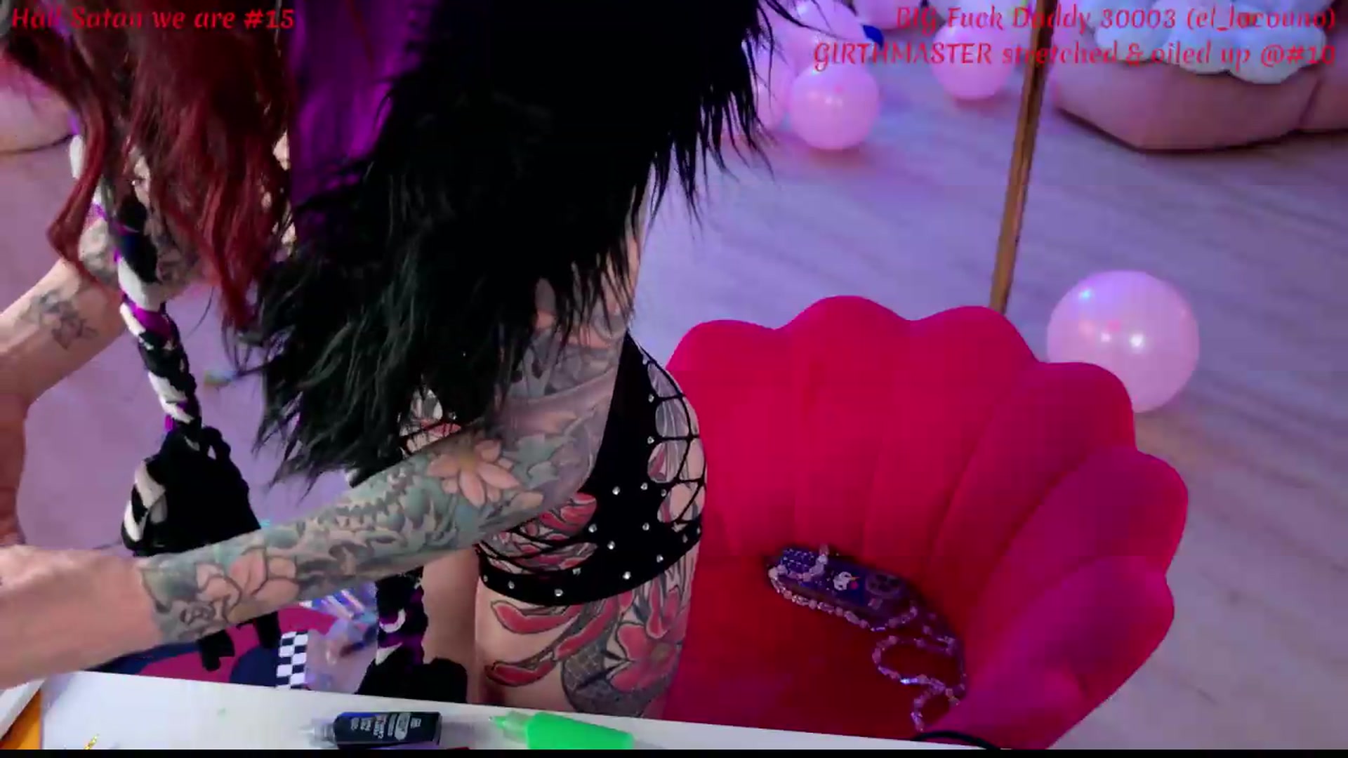 Gallery image thumbnail from KasaraWood's myfreecams stream on, 04/26/2026, 06:42 image 12 of 20