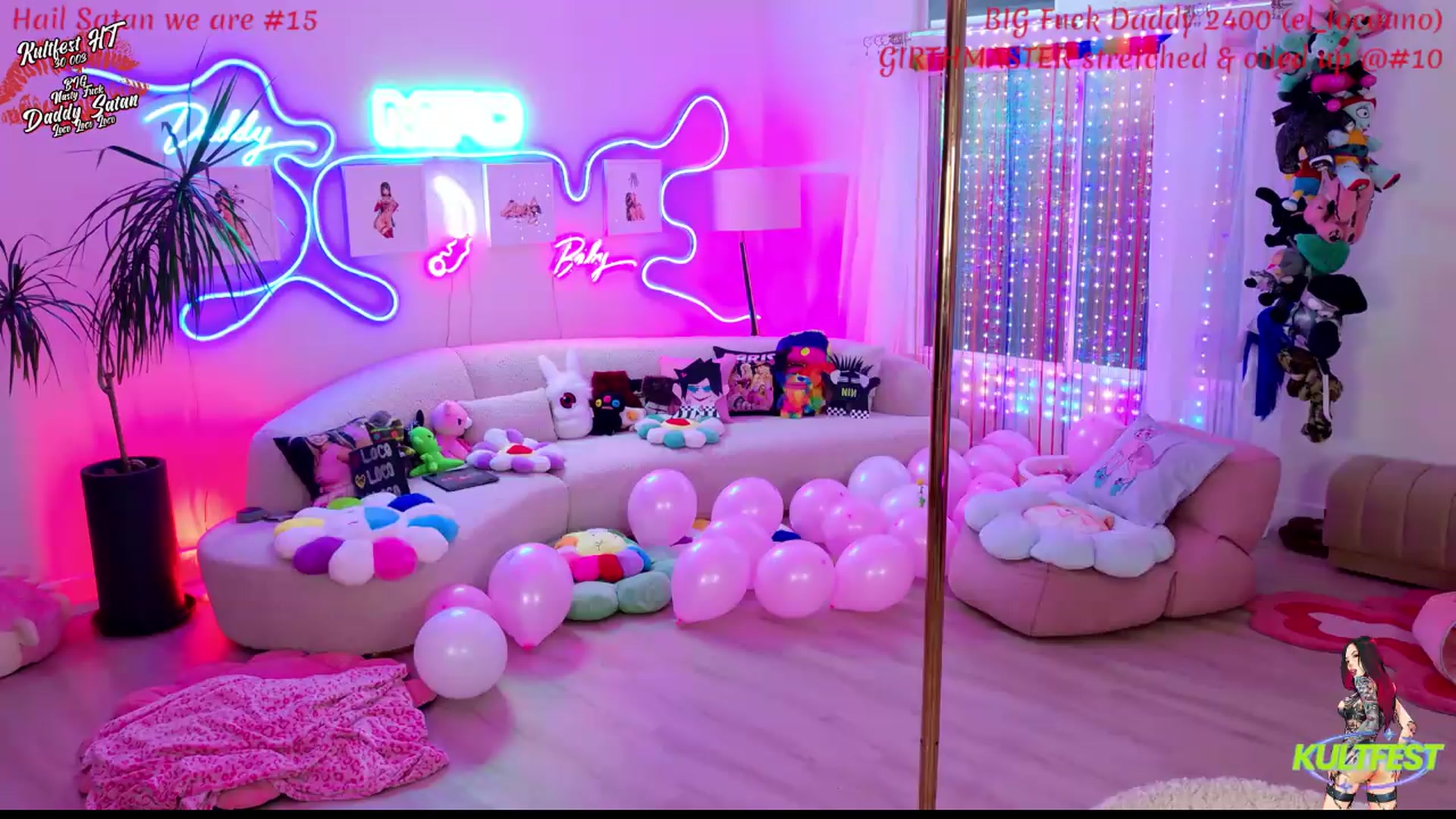 Gallery image thumbnail from KasaraWood's myfreecams stream on, 04/27/2026, 03:40 image 8 of 20