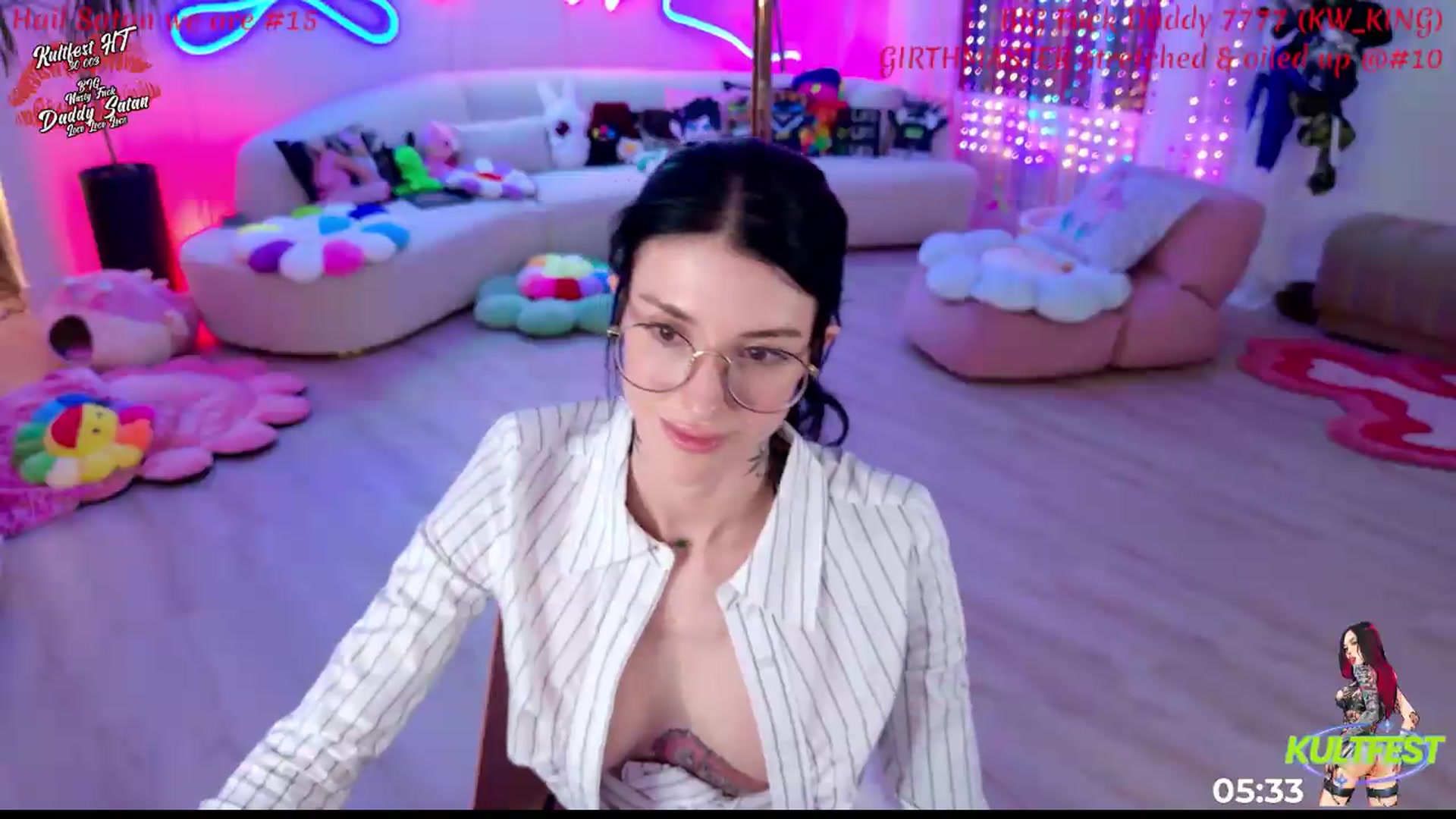 Gallery image thumbnail from KasaraWood's myfreecams stream on, 04/29/2026, 05:18 image 4 of 20