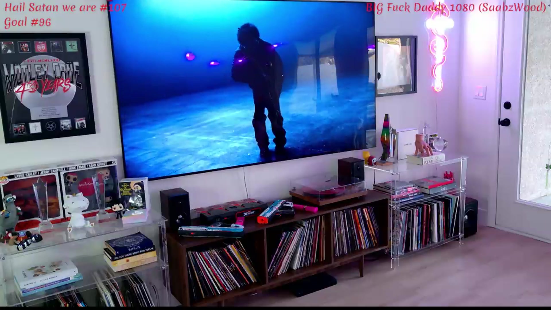 Gallery image thumbnail from KasaraWood's myfreecams stream on, 05/03/2026, 02:56 image 7 of 20