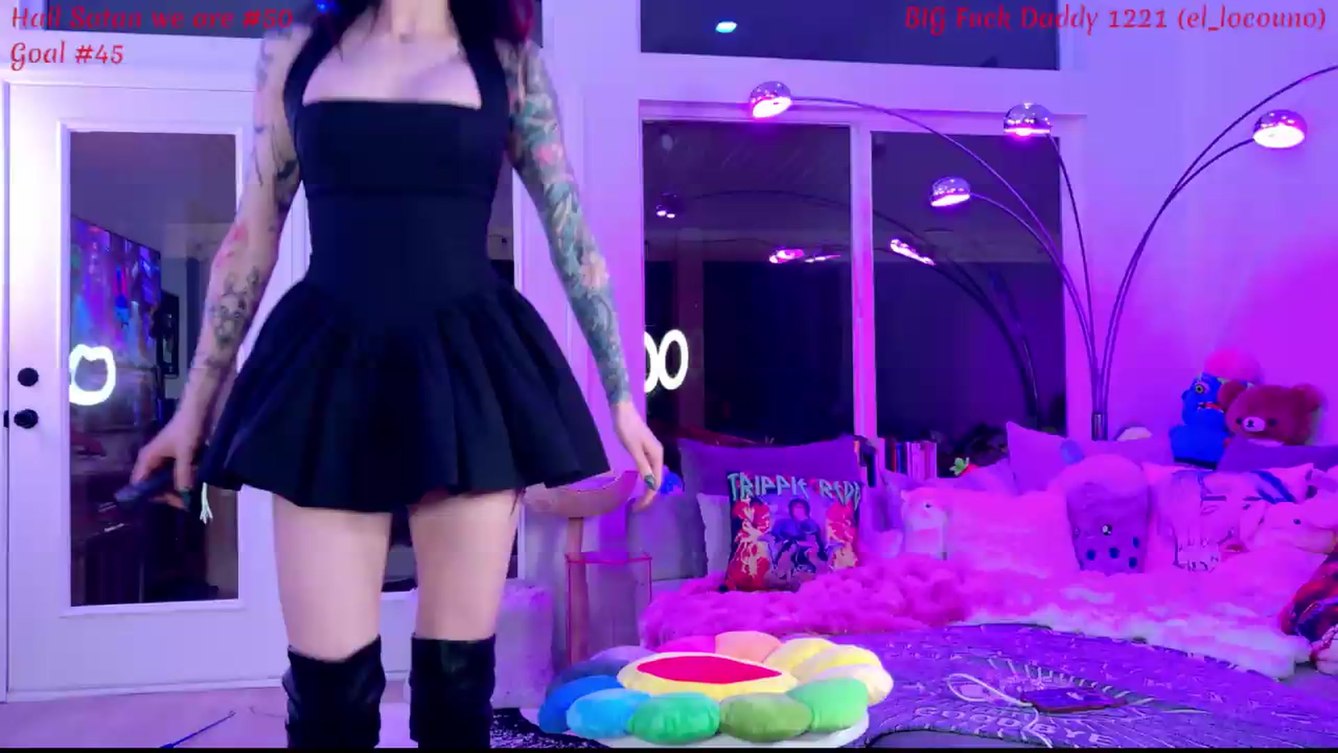Gallery image thumbnail from KasaraWood's myfreecams stream on, 05/09/2026, 04:28 image 16 of 20