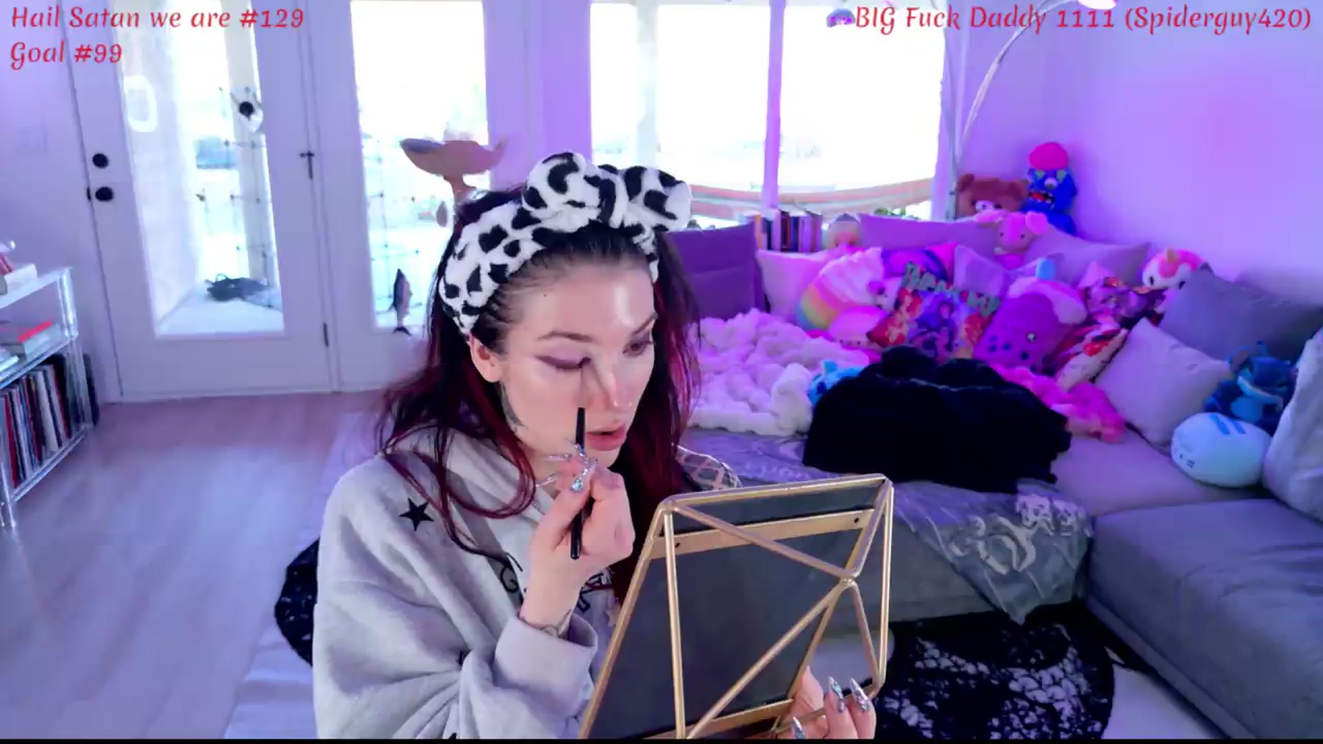 Gallery image thumbnail from KasaraWood's myfreecams stream on, 05/19/2026, 01:42 image 17 of 20
