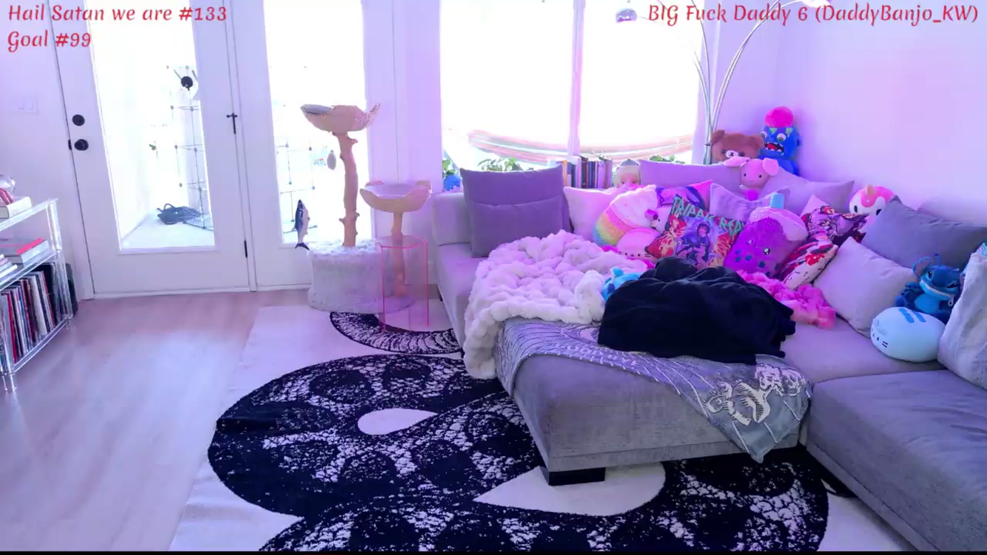 Gallery image thumbnail from KasaraWood's myfreecams stream on, 05/19/2026, 01:42 image 2 of 20
