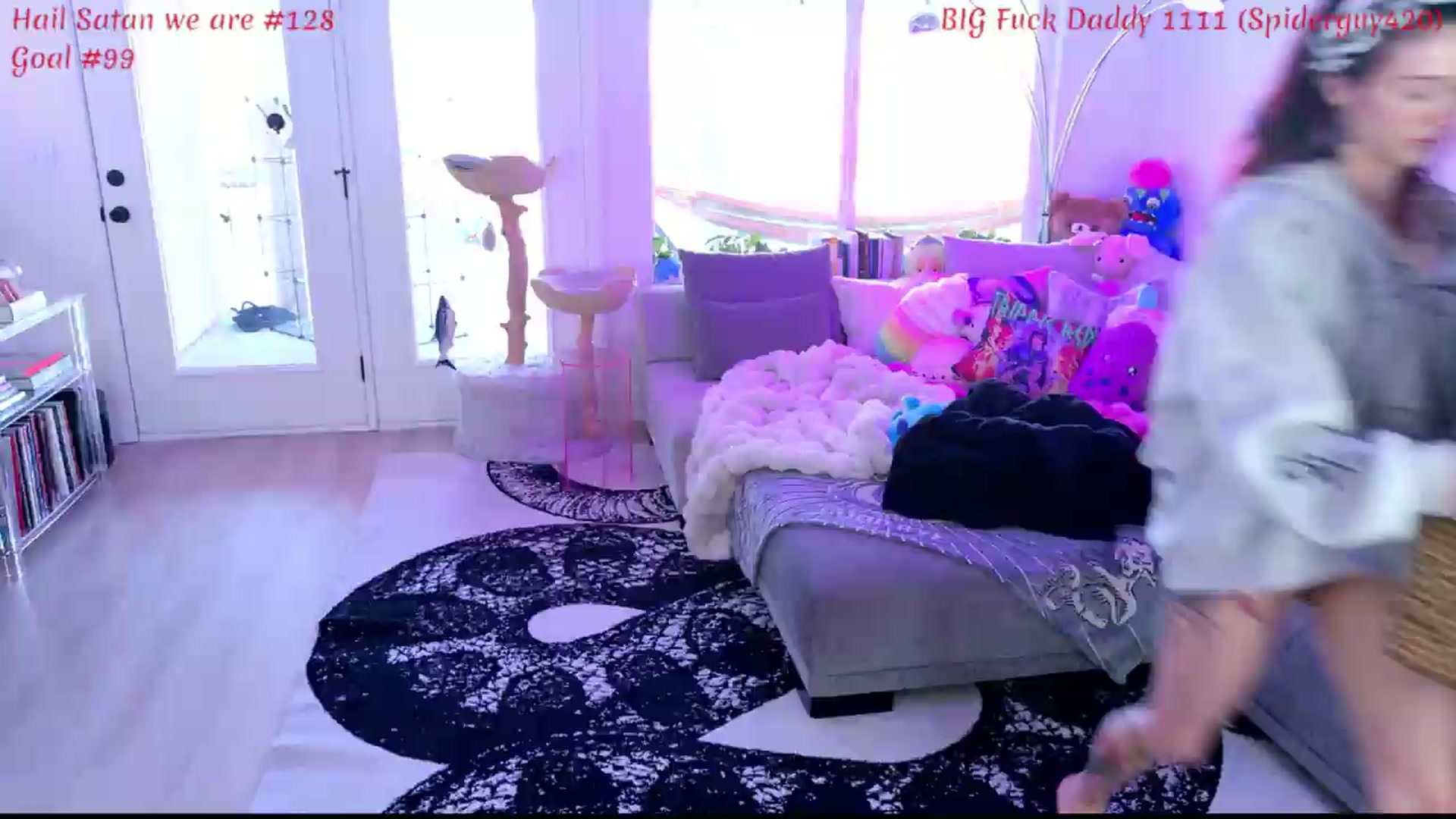 Gallery image thumbnail from KasaraWood's myfreecams stream on, 05/19/2026, 01:42 image 10 of 20