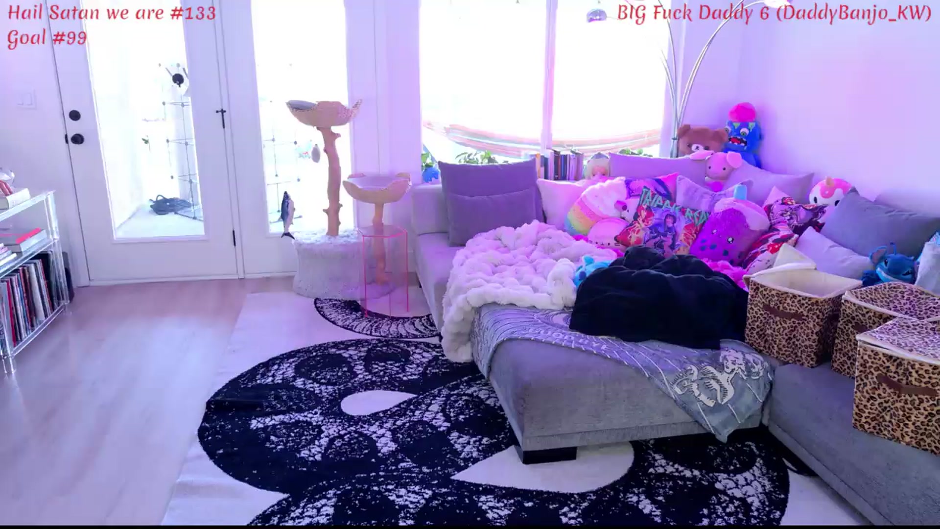 Gallery image thumbnail from KasaraWood's myfreecams stream on, 05/19/2026, 01:42 image 6 of 20