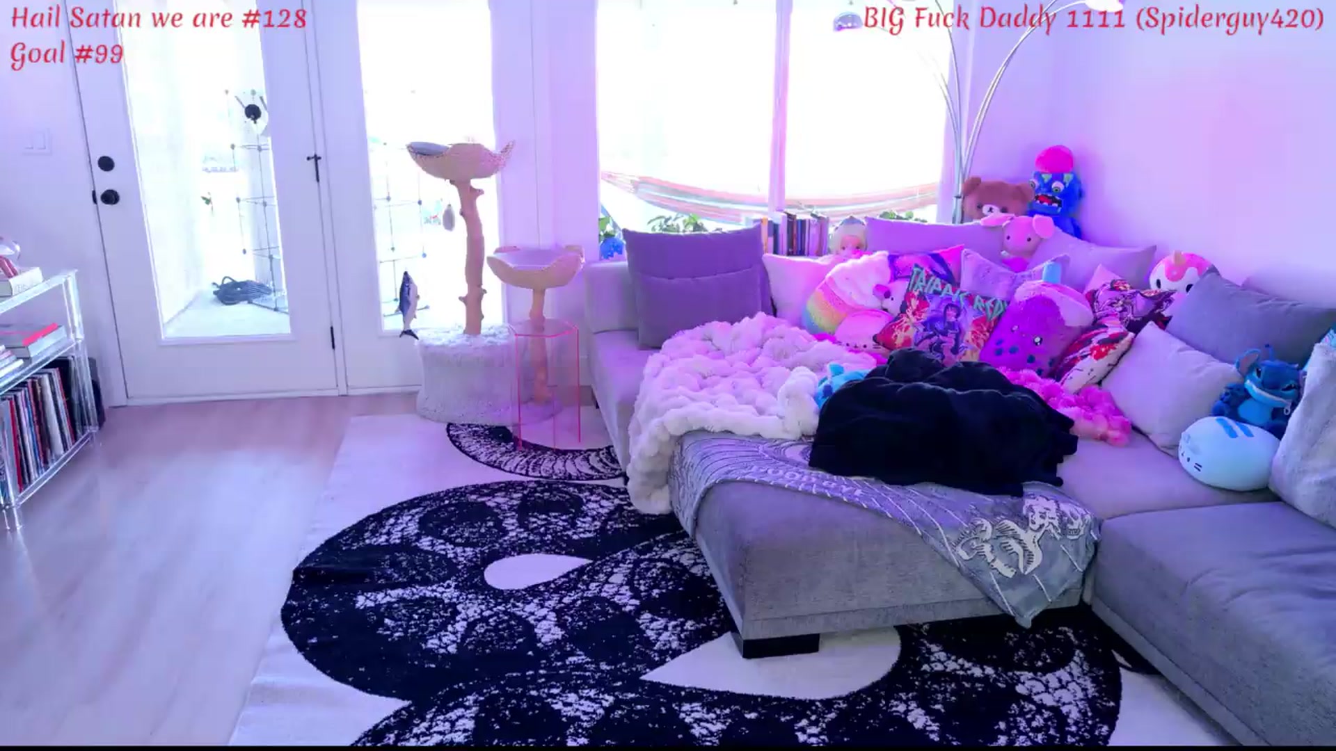 Gallery image thumbnail from KasaraWood's myfreecams stream on, 05/19/2026, 01:42 image 12 of 20