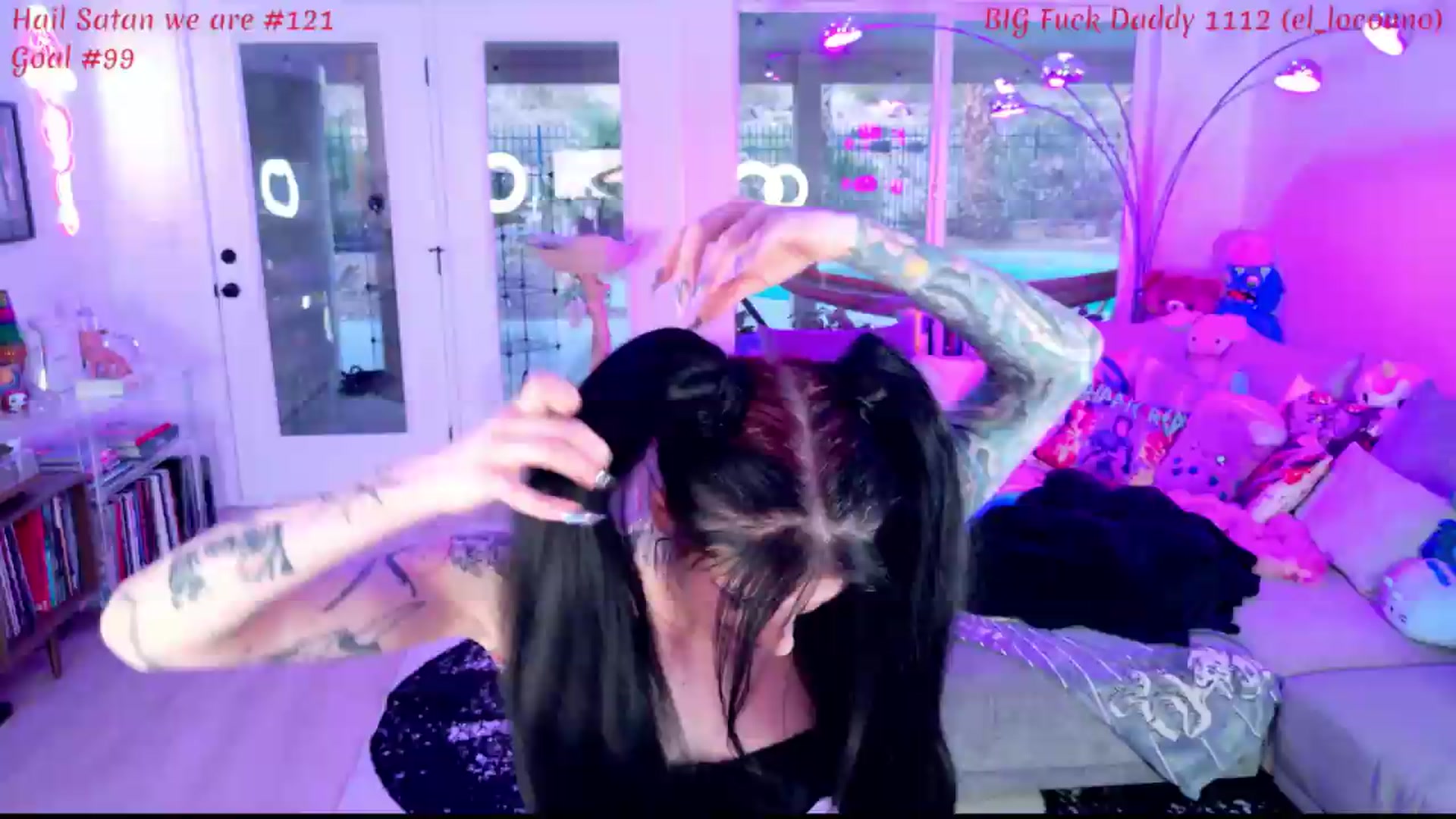 Gallery image thumbnail from KasaraWood's myfreecams stream on, 05/19/2026, 03:21 image 13 of 20