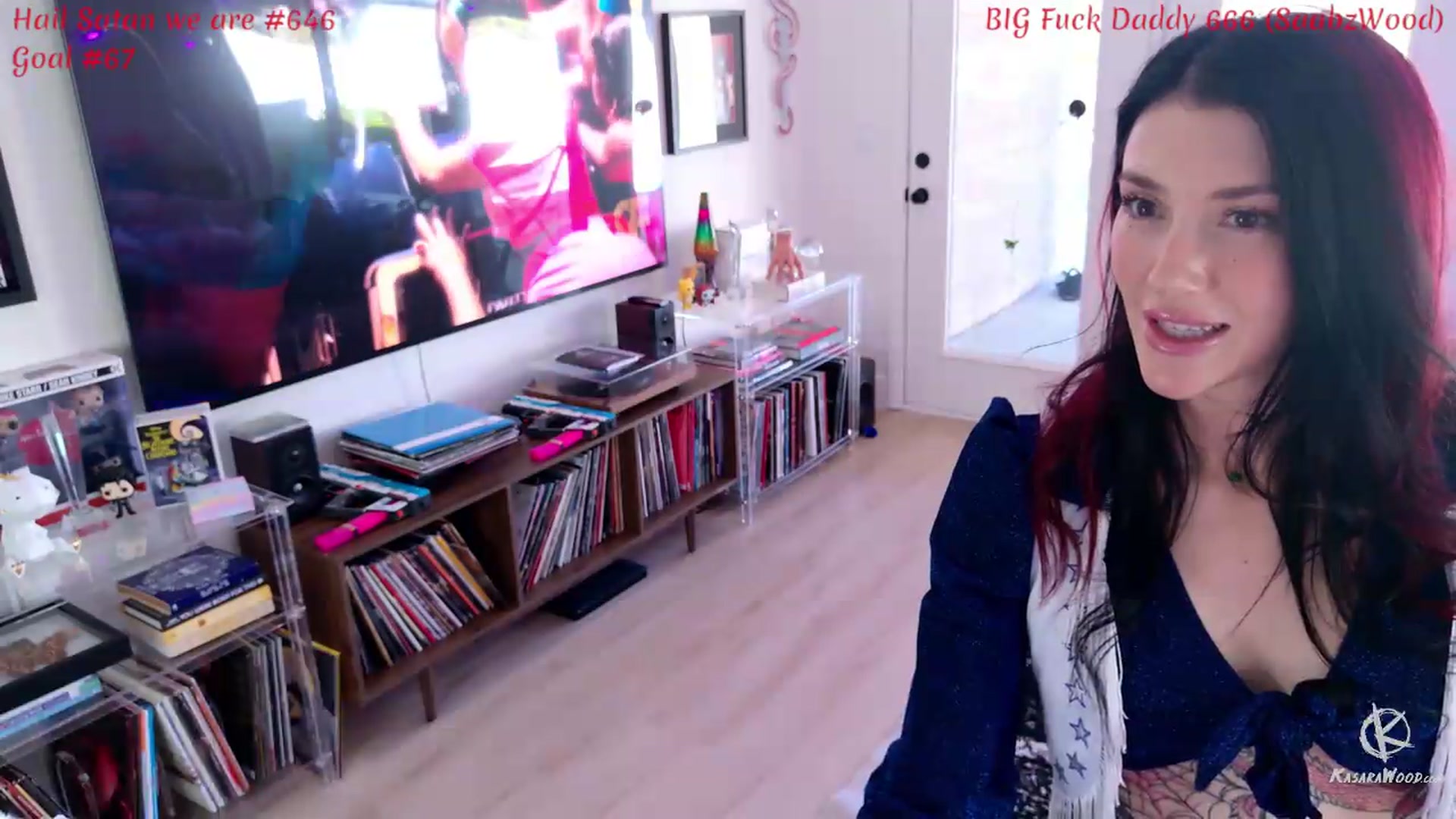 Gallery image thumbnail from KasaraWood's myfreecams stream on, 06/02/2026, 01:18 image 13 of 20