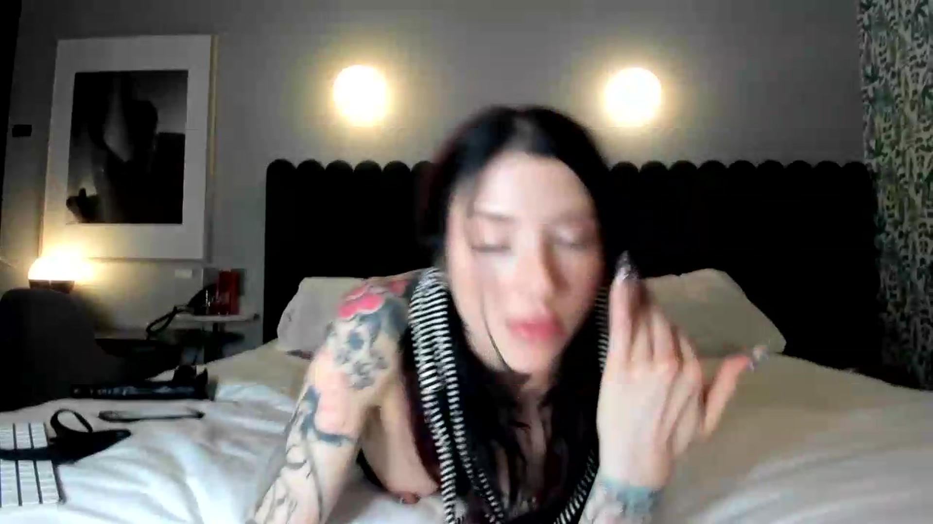 Gallery image thumbnail from KasaraWood's myfreecams stream on, 06/06/2026, 06:22 image 13 of 20