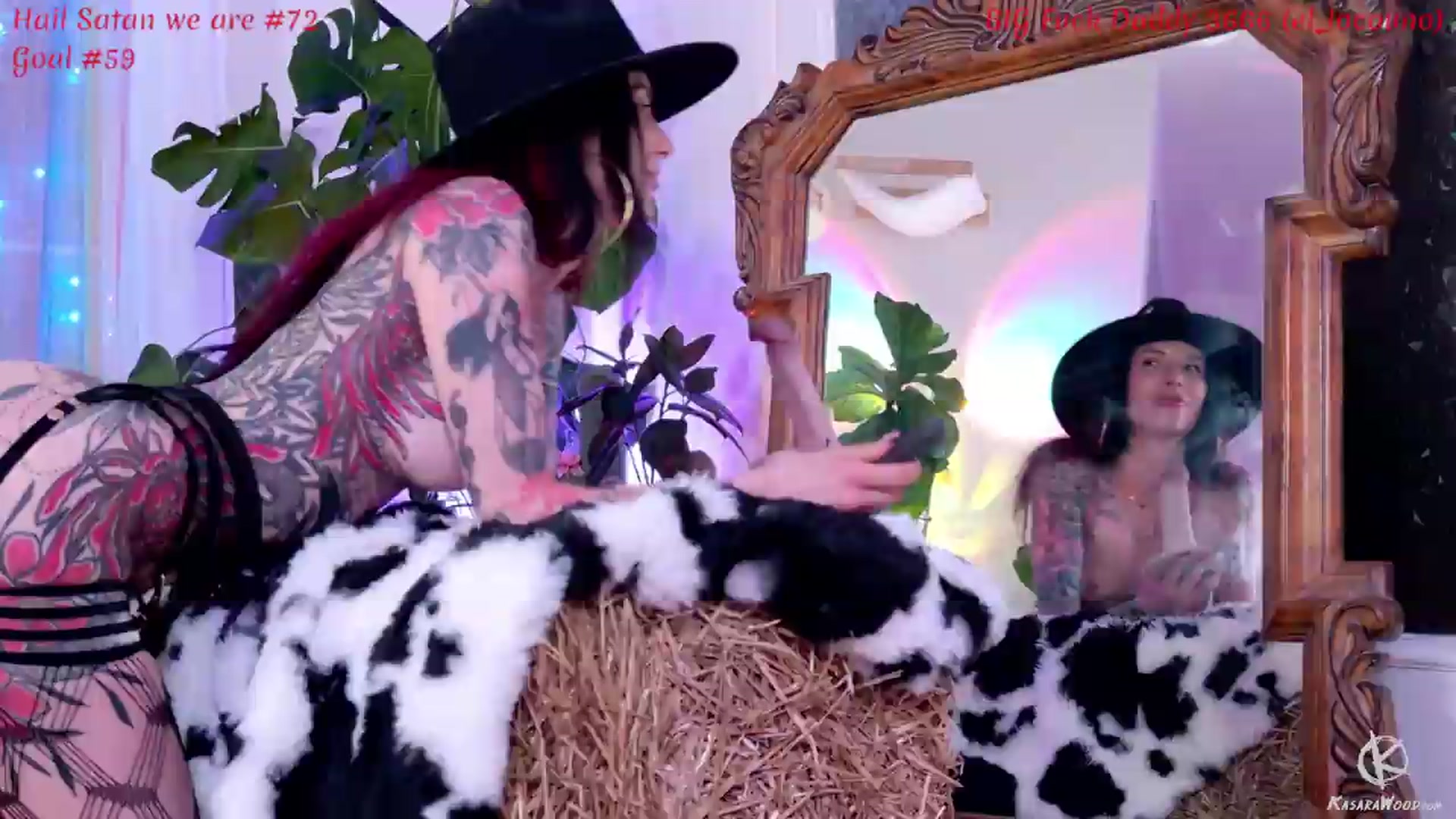Gallery image thumbnail from KasaraWood's myfreecams stream on, 06/13/2026, 05:30 image 4 of 20