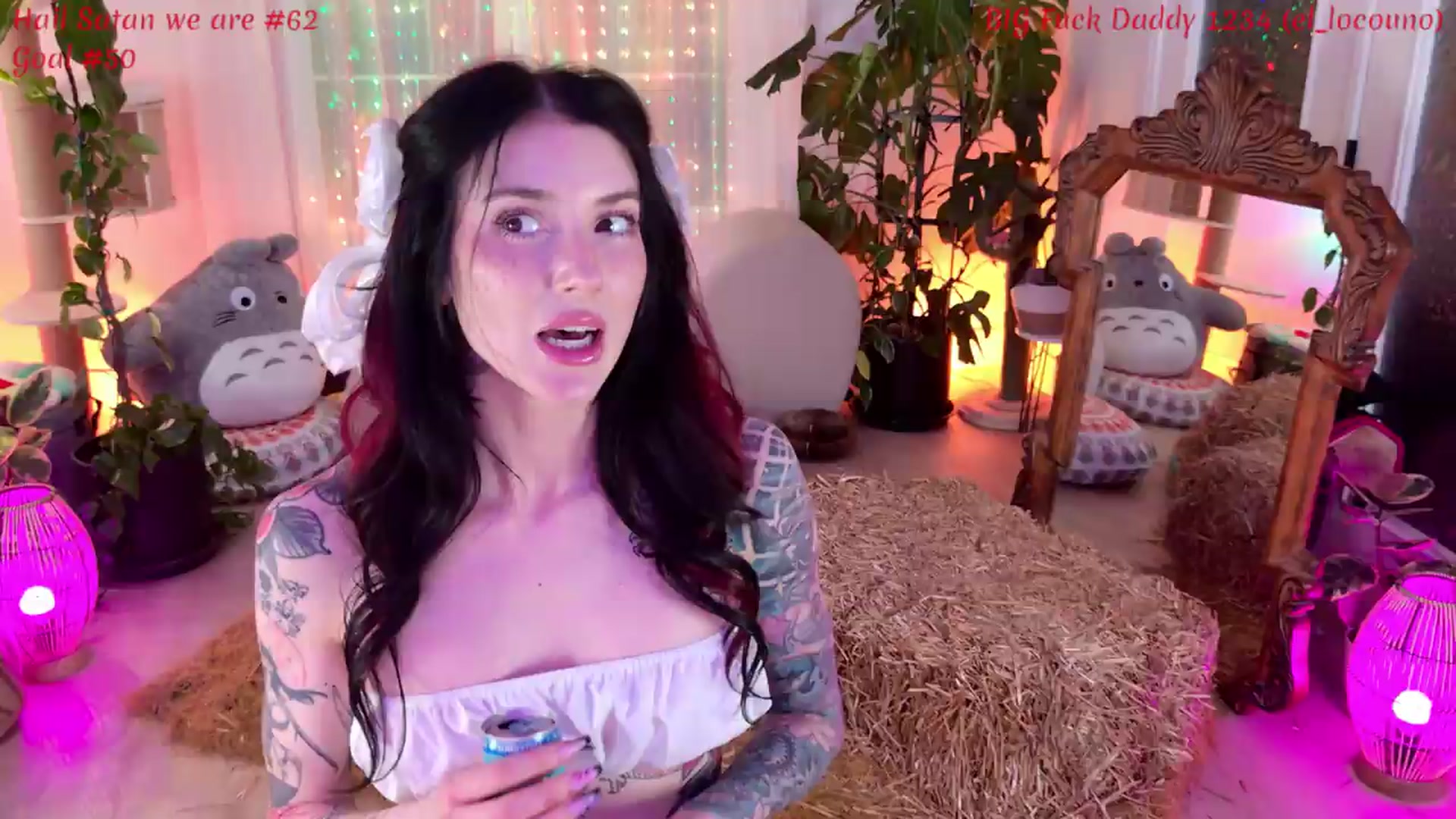 Gallery image thumbnail from KasaraWood's myfreecams stream on, 06/20/2026, 08:02 image 2 of 20