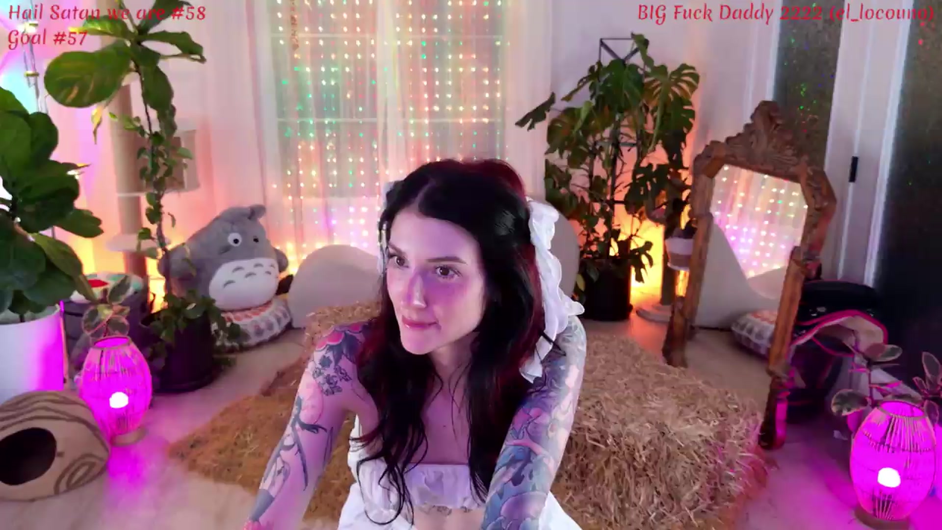 Gallery image thumbnail from KasaraWood's myfreecams stream on, 06/20/2026, 08:02 image 9 of 20