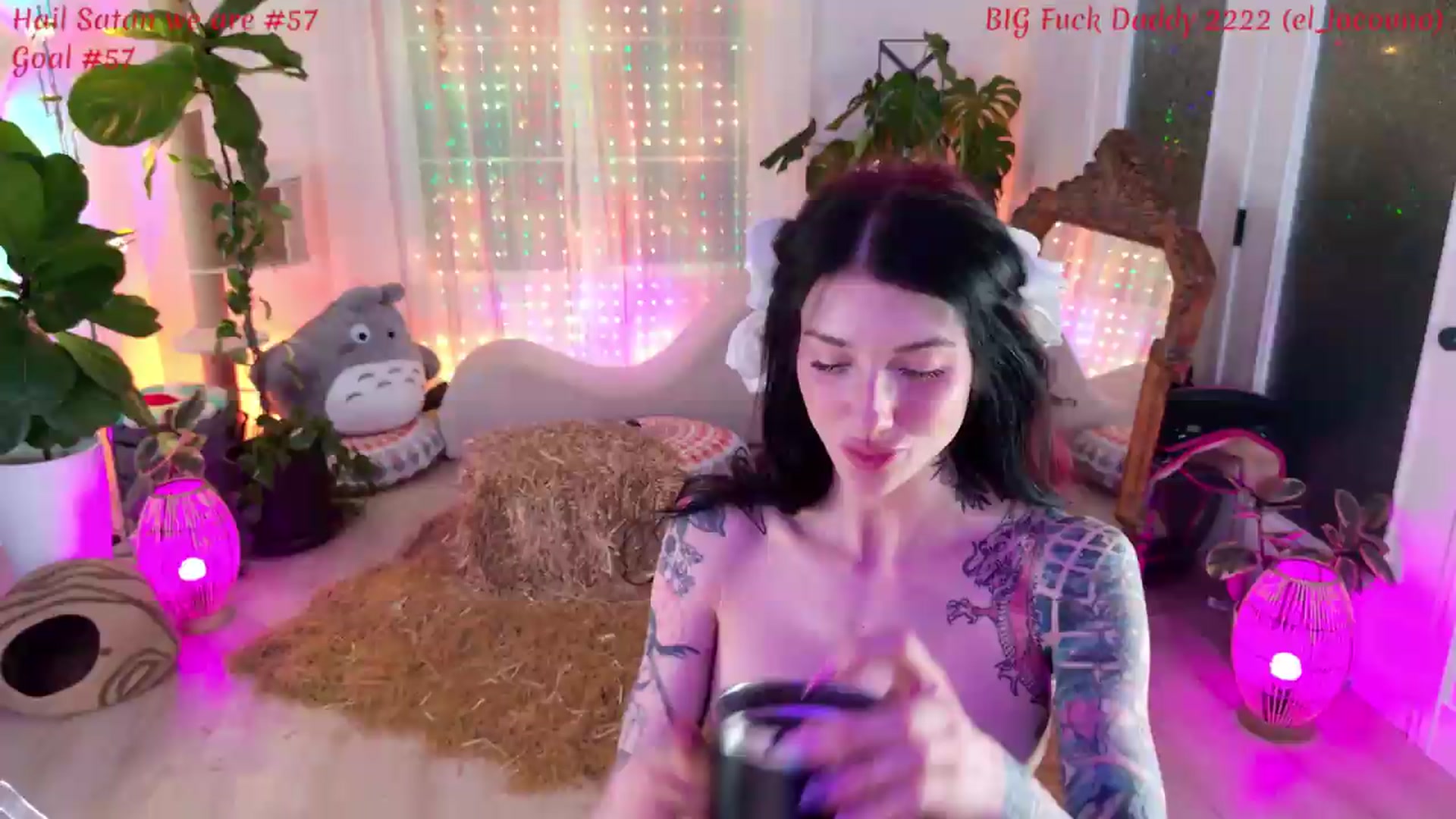 Gallery image thumbnail from KasaraWood's myfreecams stream on, 06/20/2026, 08:02 image 14 of 20