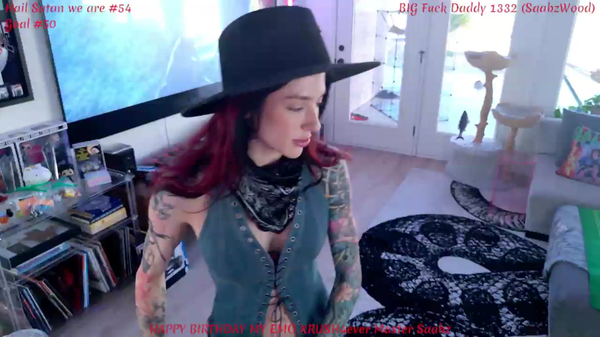 Gallery image thumbnail from KasaraWood's myfreecams stream on, 06/21/2026, 04:24 image 3 of 20