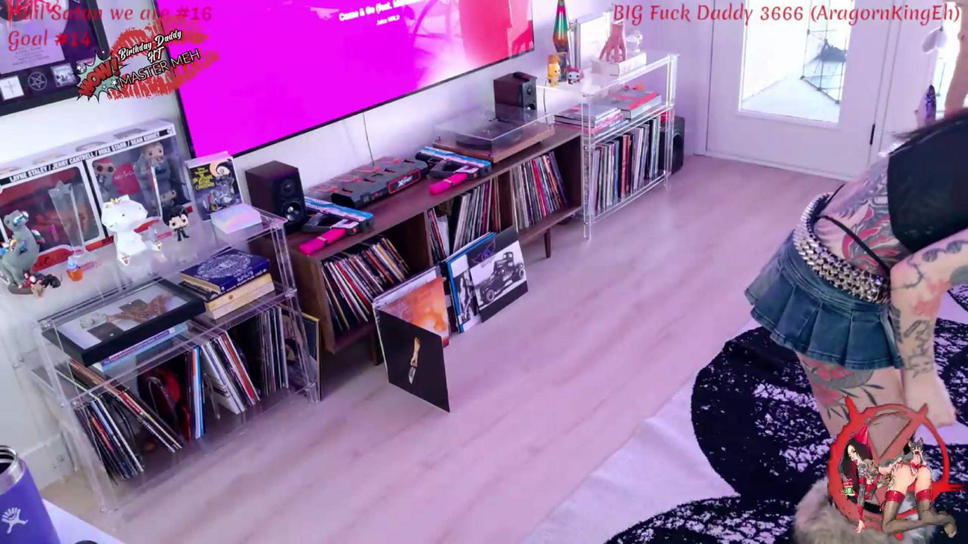 Gallery image thumbnail from KasaraWood's myfreecams stream on, 07/21/2026, 02:23 image 15 of 20